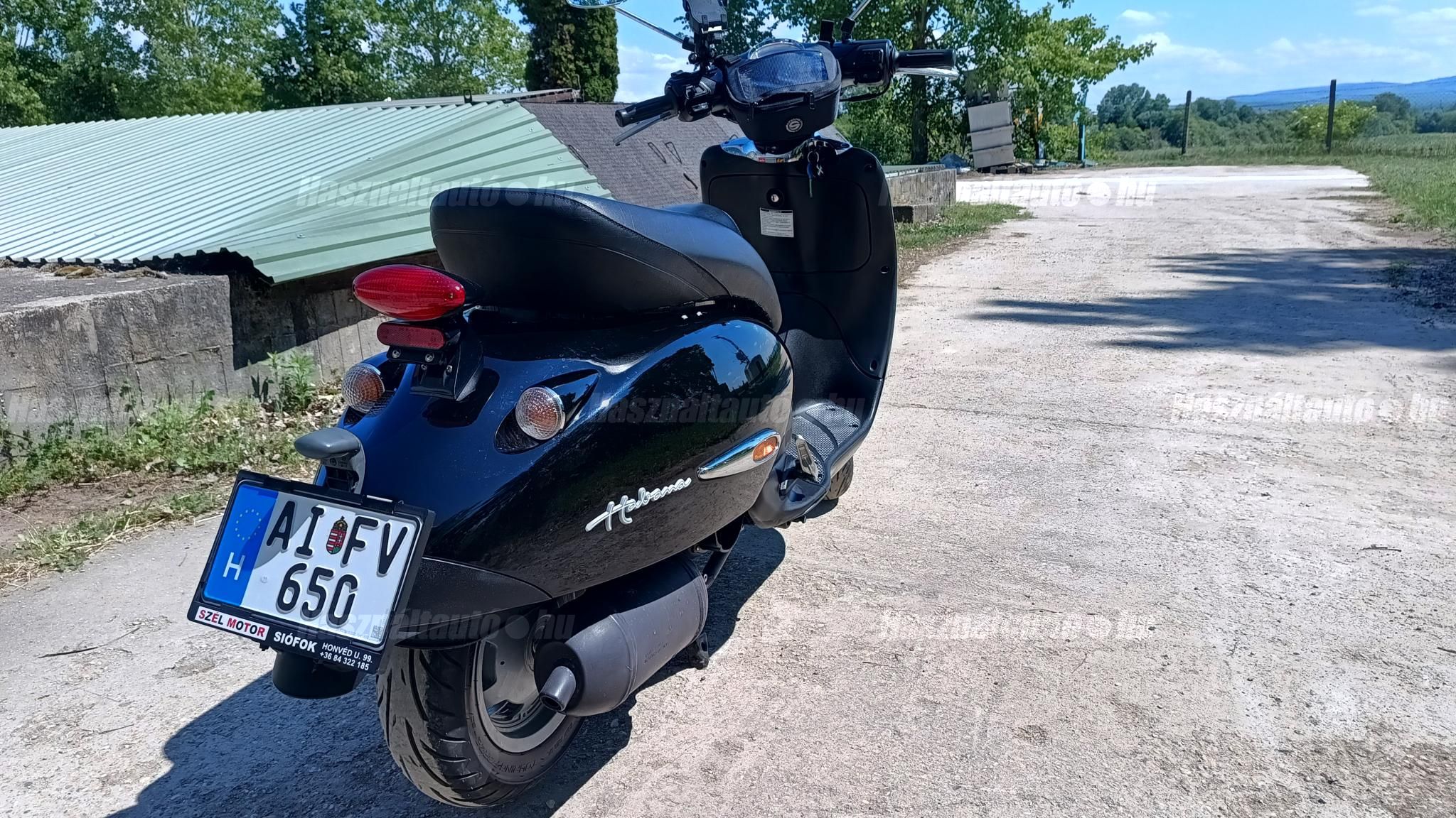 APRILIA HABANA 125 2003/6 - 1