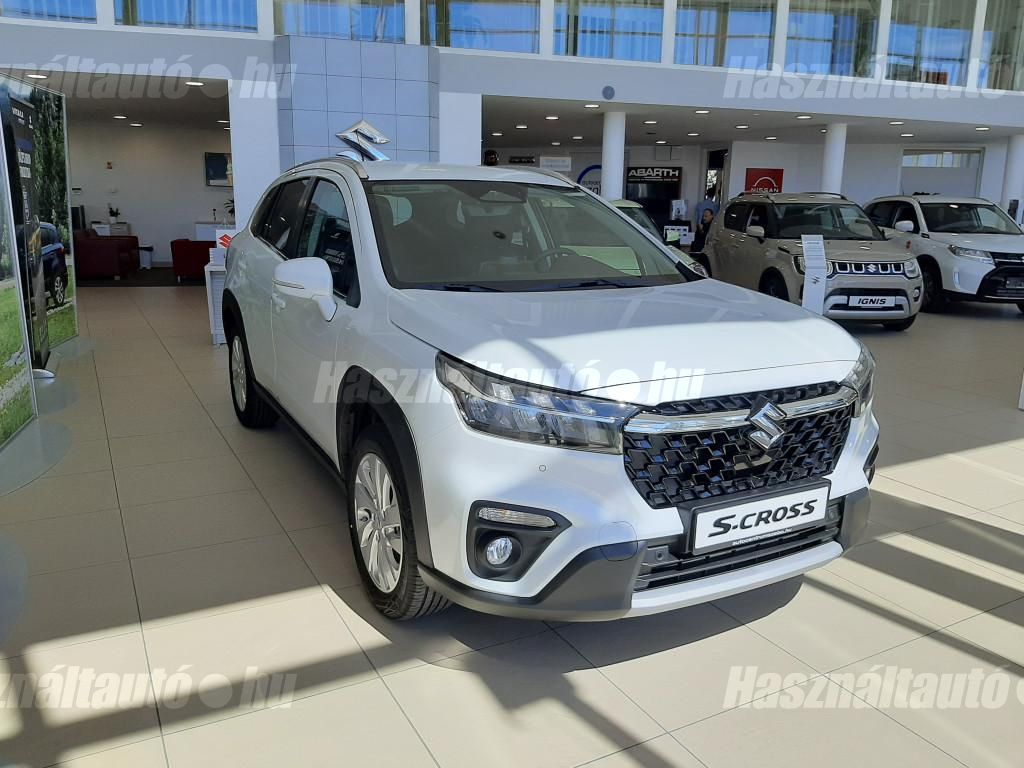 SUZUKI S-CROSS 2026 - 1