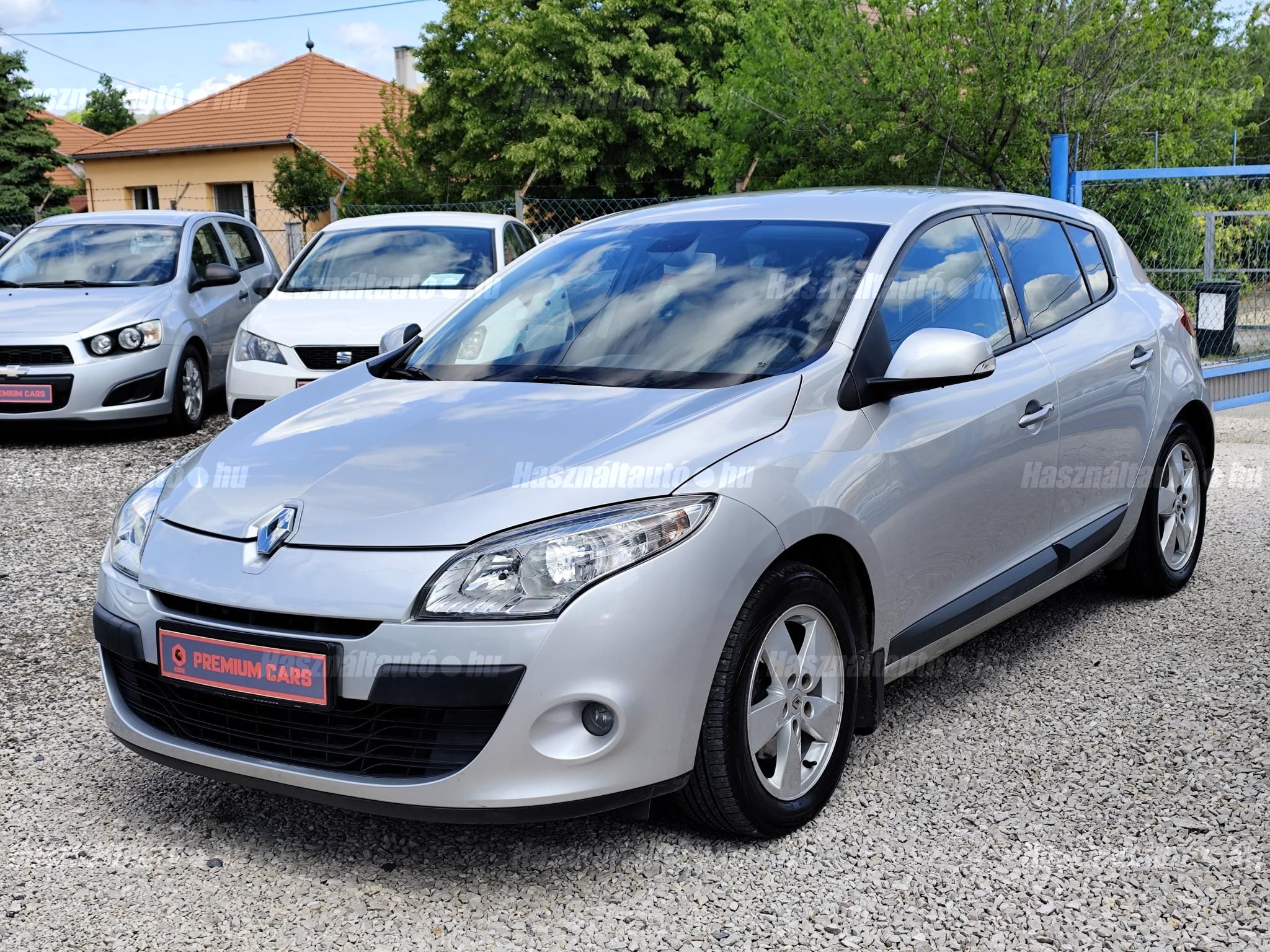 RENAULT MEGANE 2009 - 1