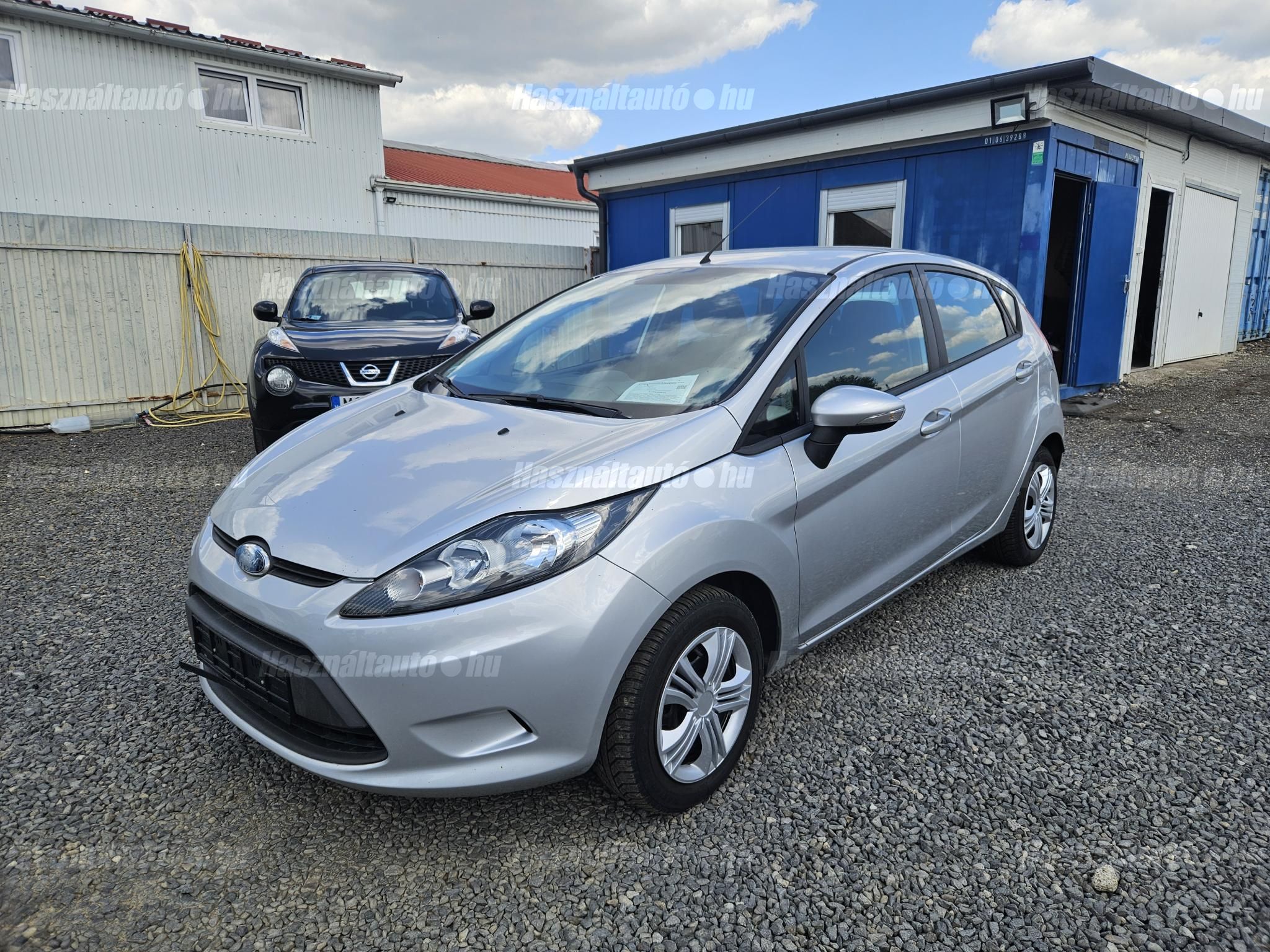 FORD FIESTA 2010/6 - 1
