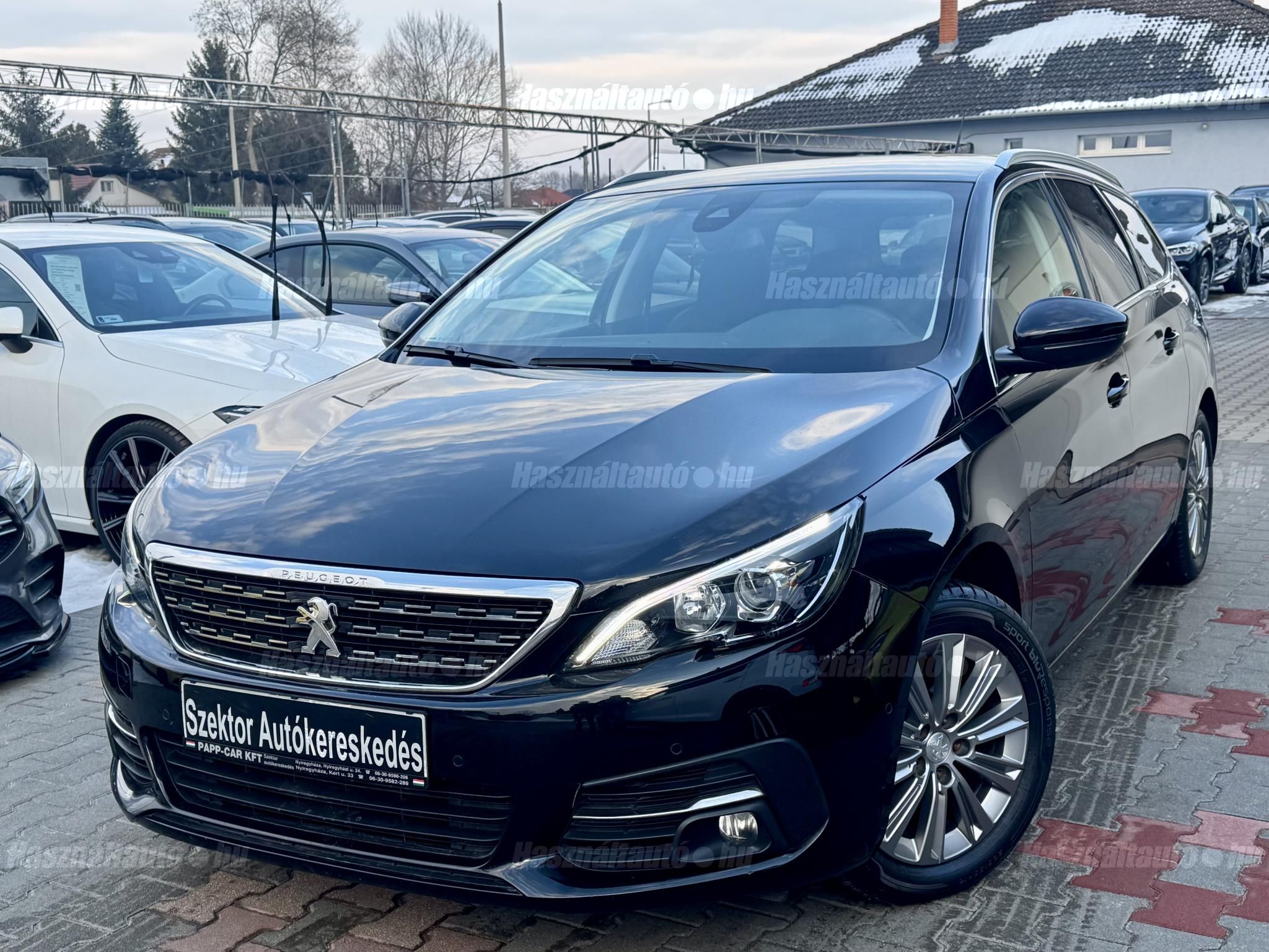 PEUGEOT 308 2020/10 - 1