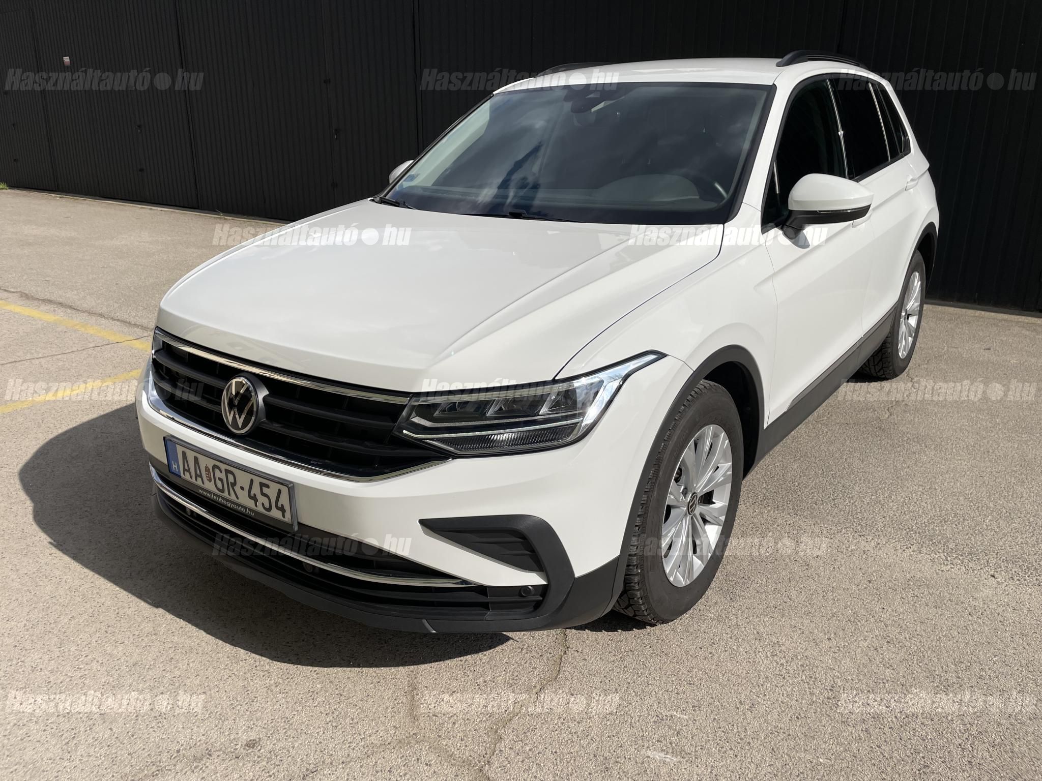 VOLKSWAGEN TIGUAN 2022/10 - 1