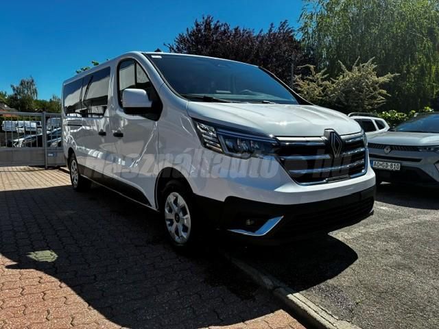 RENAULT TRAFIC 2026 - 1