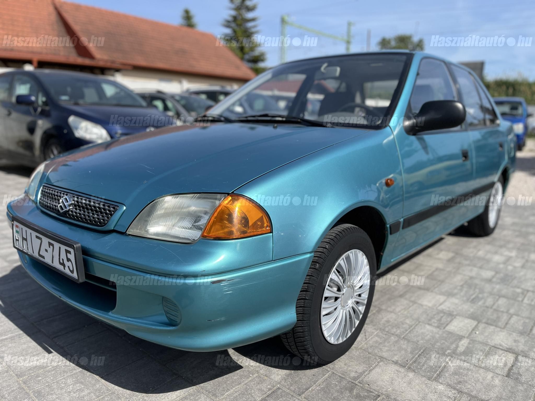 SUZUKI SWIFT 2000/11 - 1