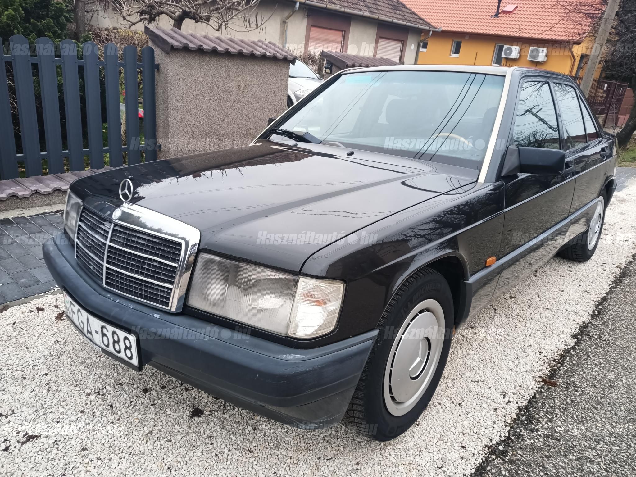 MERCEDES-BENZ 190 1992/10 - 1