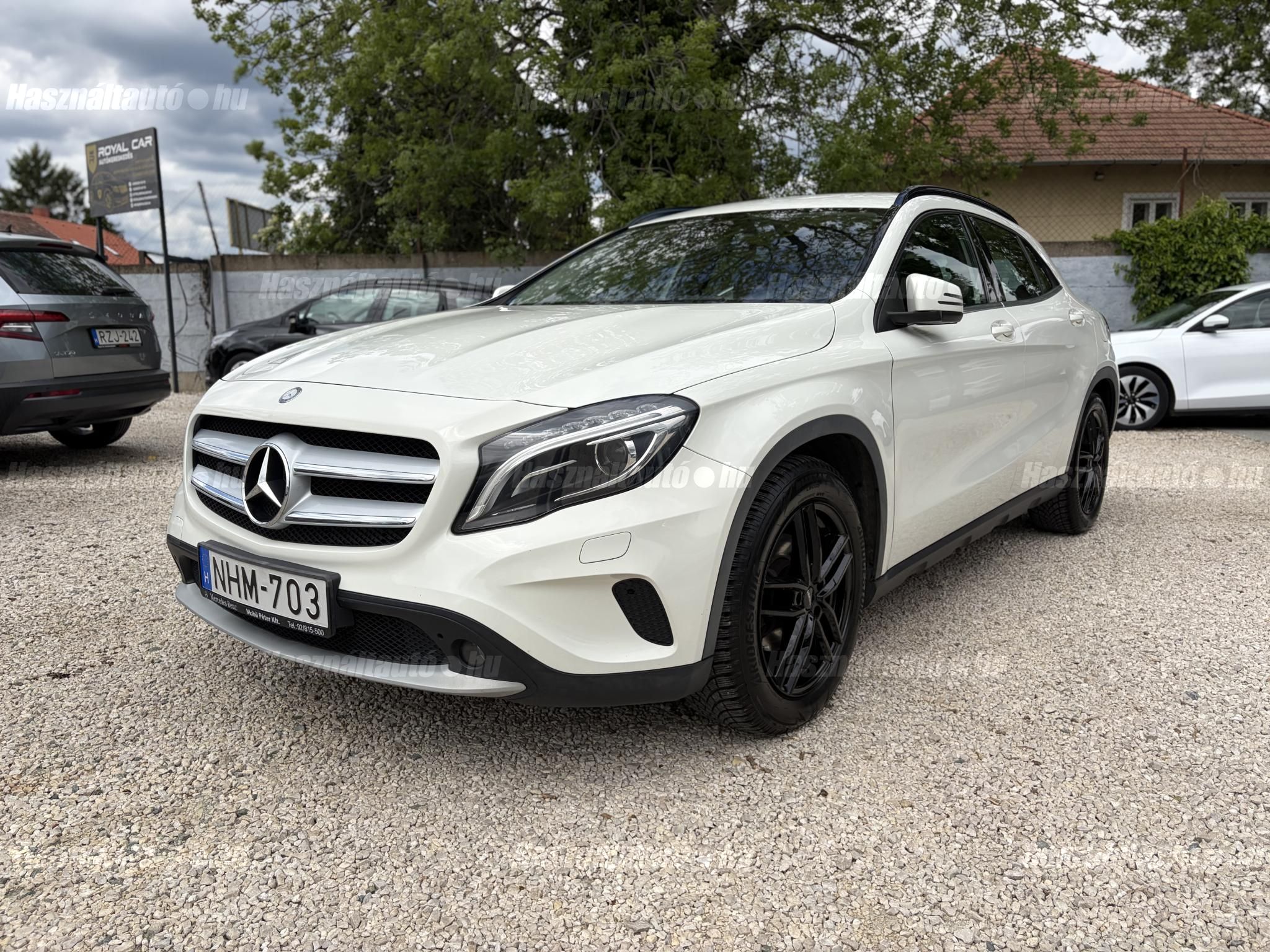 MERCEDES-BENZ GLA 220 2015/8 - 1