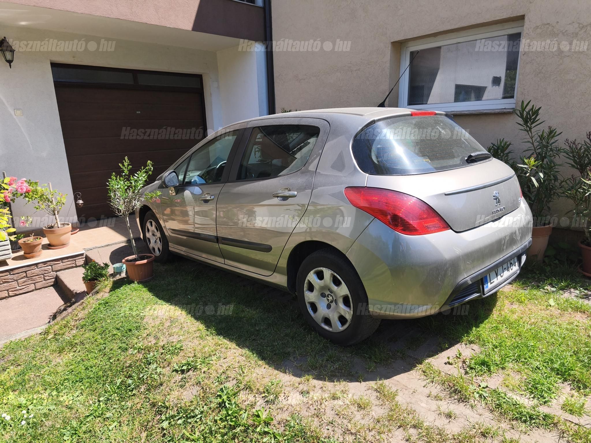 PEUGEOT 308 2011/6 - 1