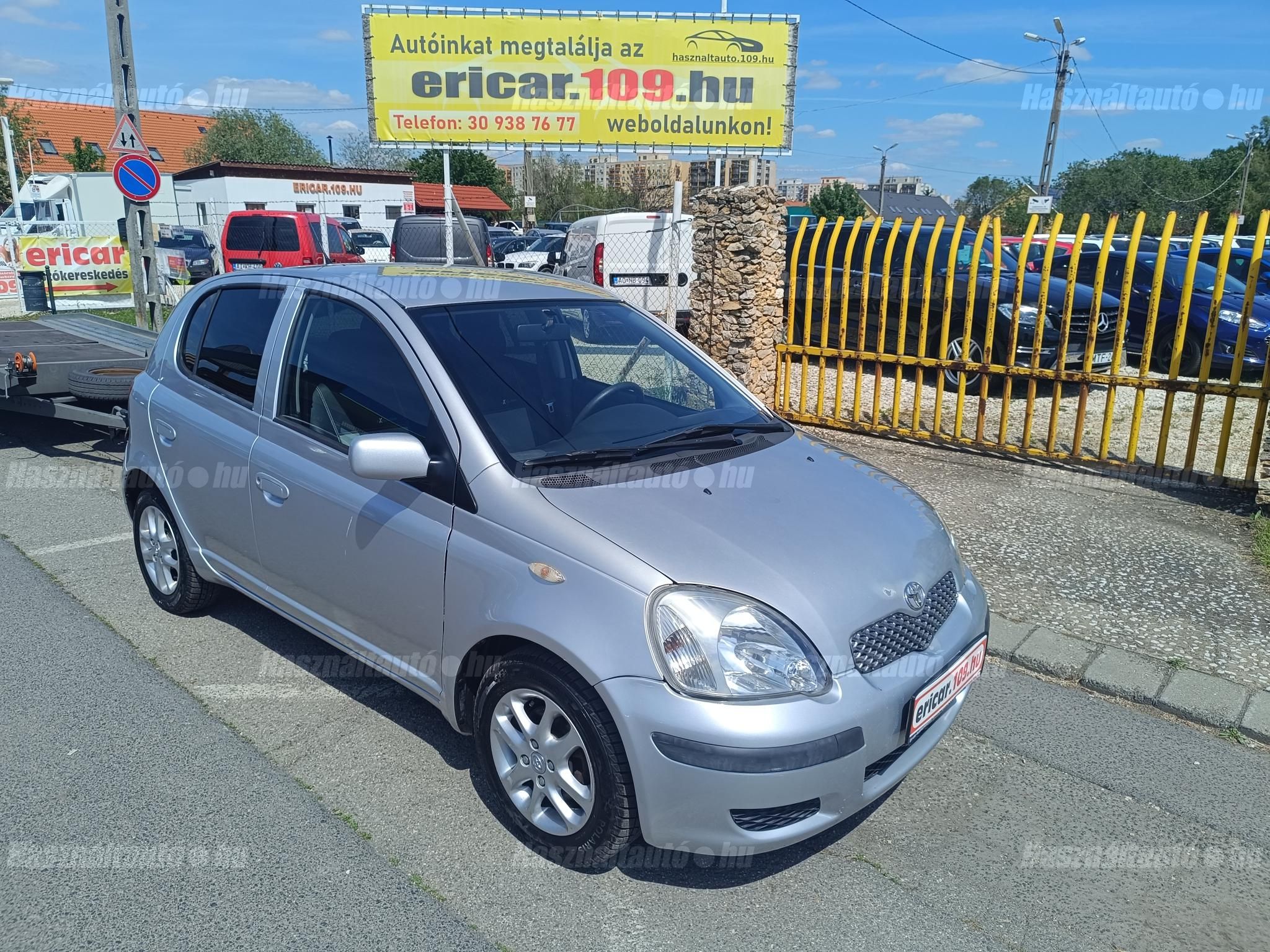 TOYOTA YARIS 2003/5 - 1