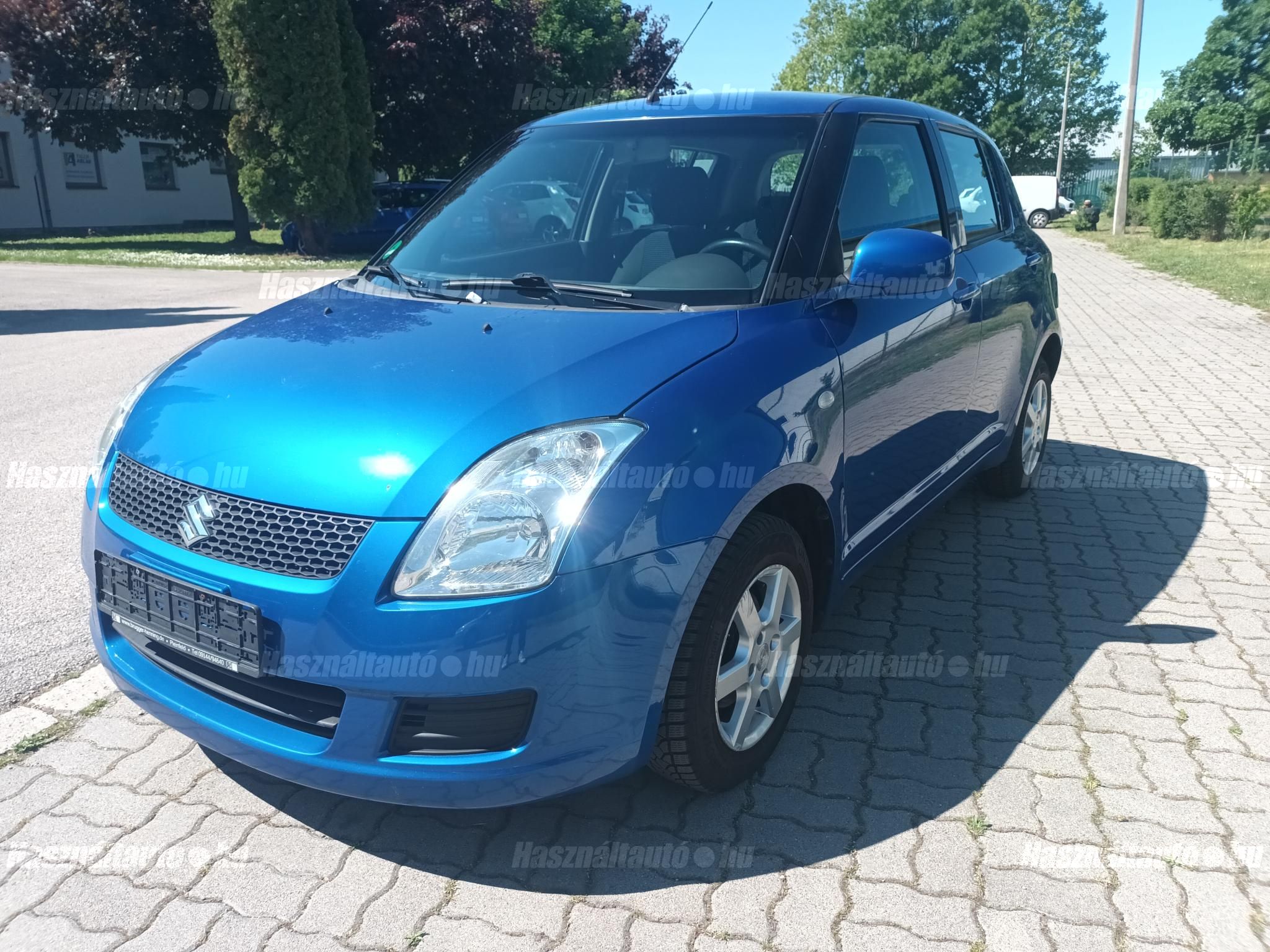 SUZUKI SWIFT 2009/12 - 1