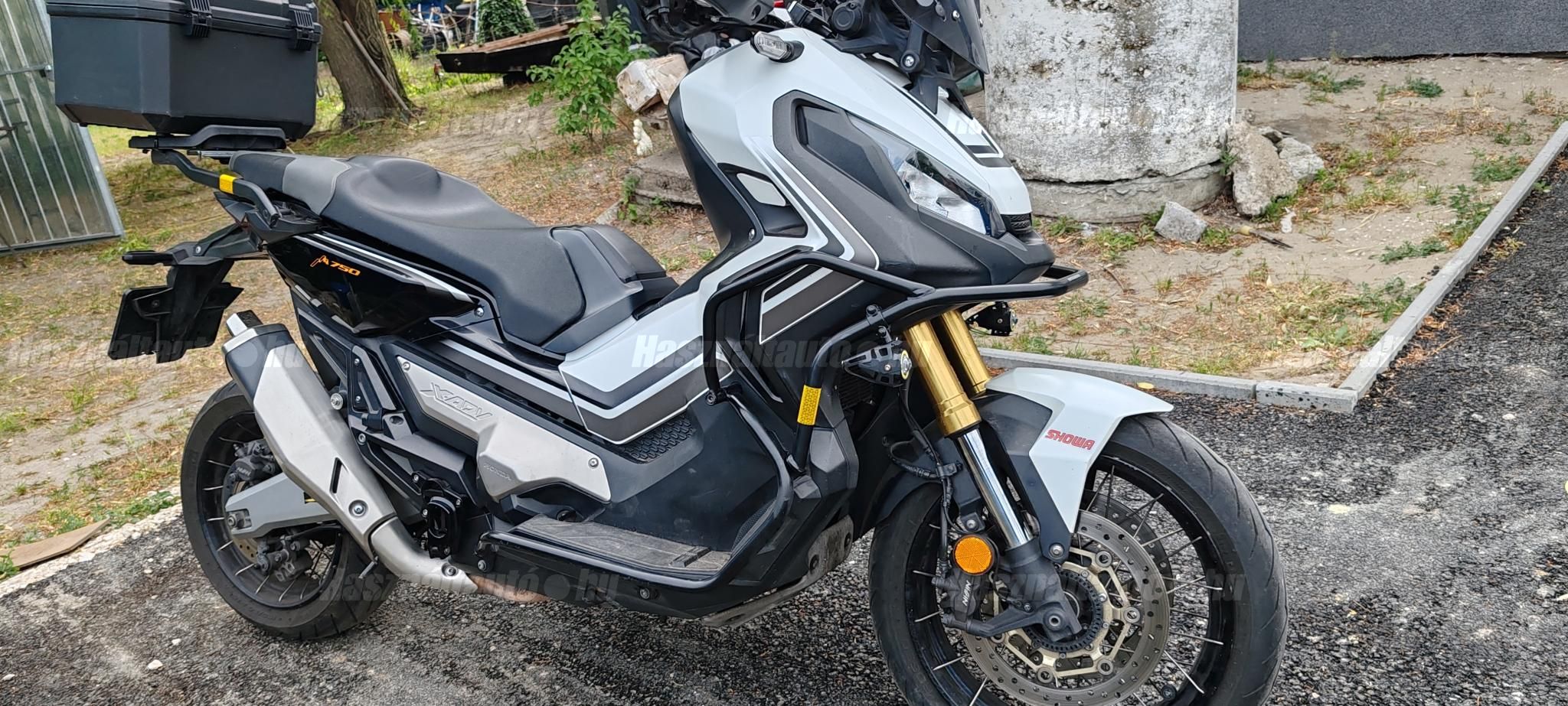 HONDA X-ADV 2018/5 - 1