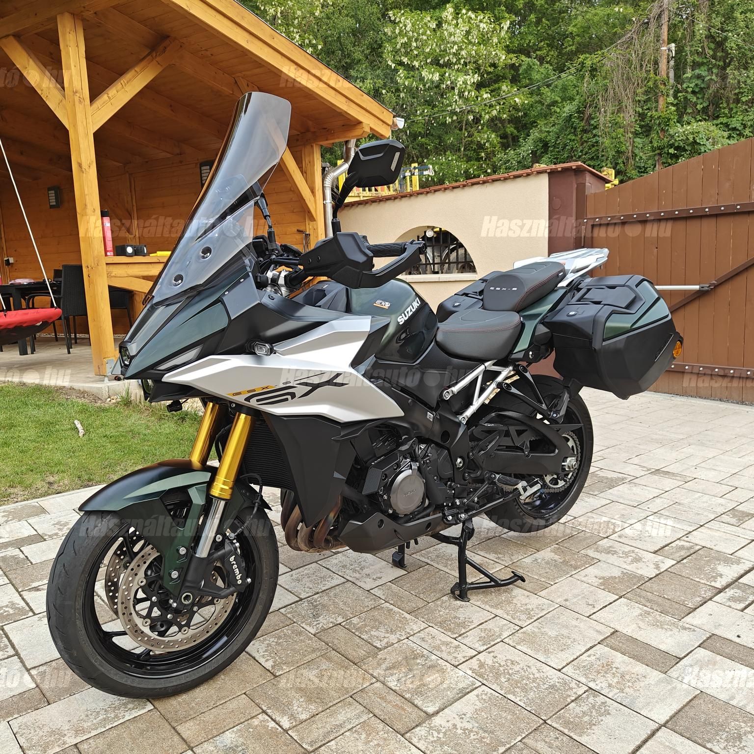 SUZUKI GSX-S 1000 GX 2024/6 - 1