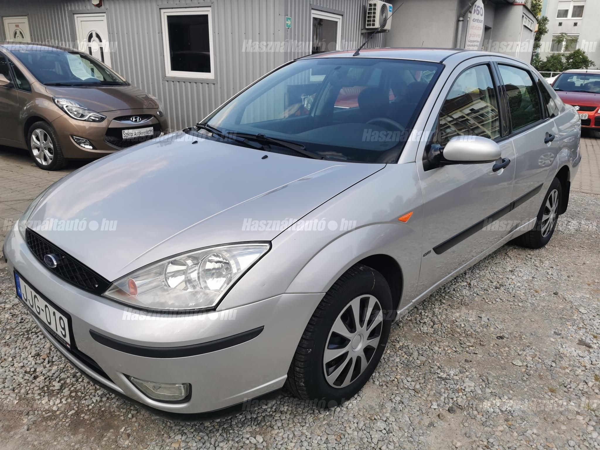 FORD FOCUS 2004/6 - 1