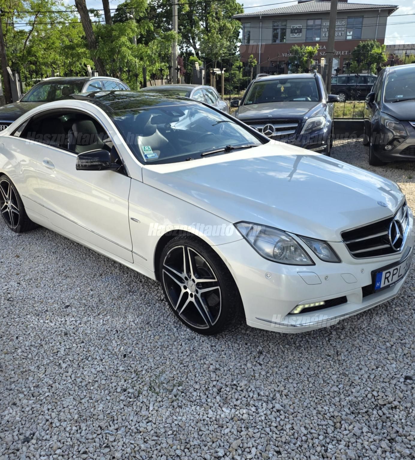 MERCEDES-BENZ E 250 2010/11 - 1