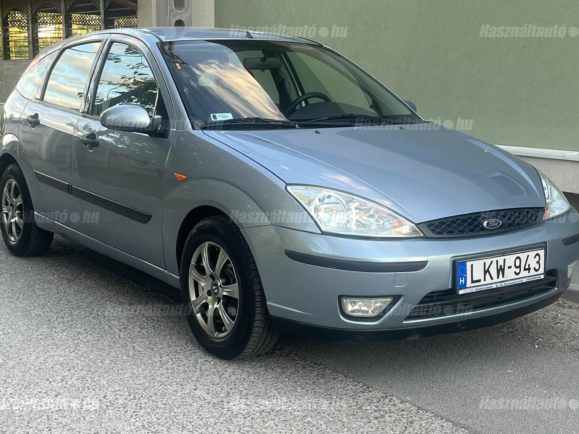 FORD FOCUS 2004/9 - 1