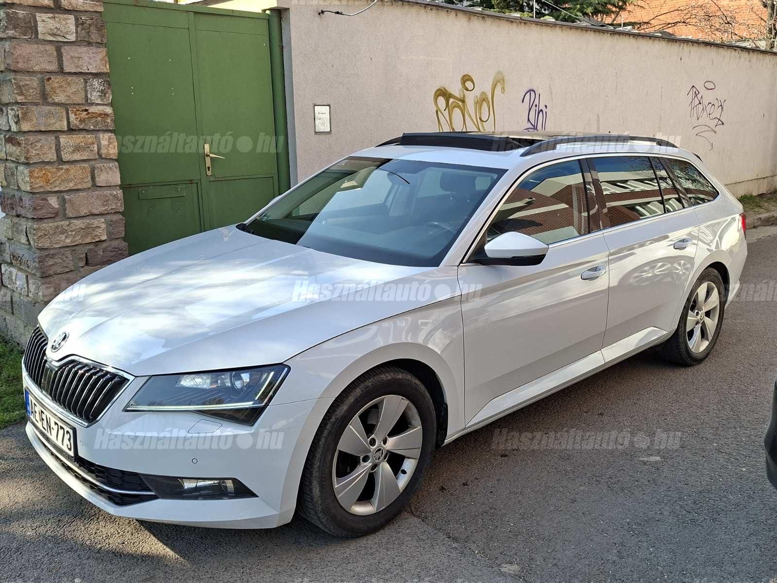 SKODA SUPERB 2016/5 - 1