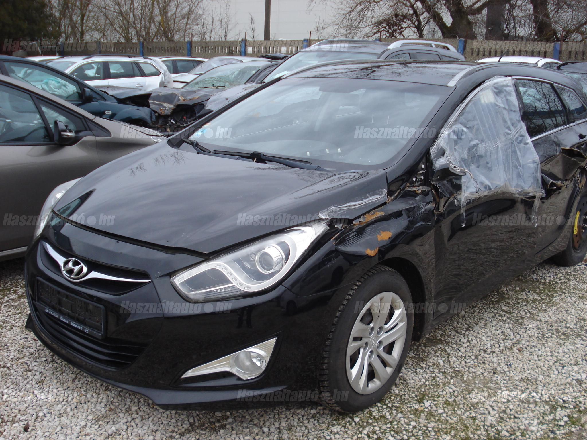 HYUNDAI I40 2012/7 - 1