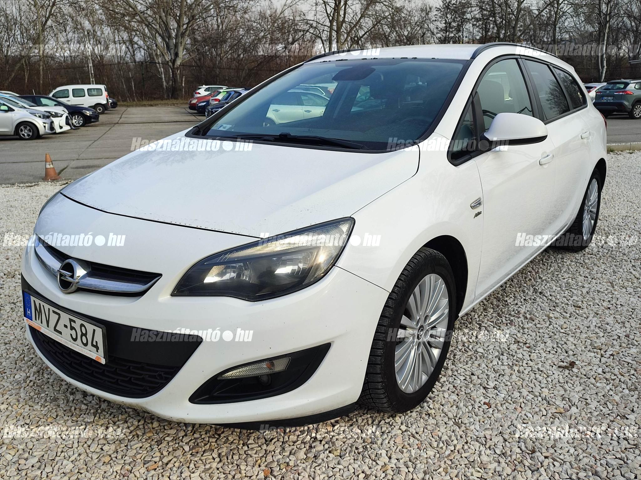 OPEL ASTRA J 2014/8 - 1