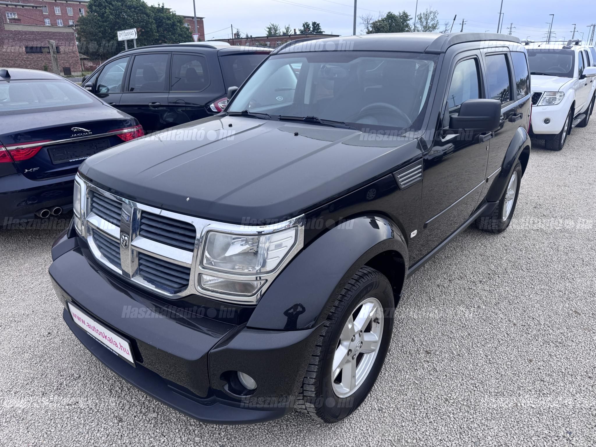 DODGE NITRO 2009/1 - 1