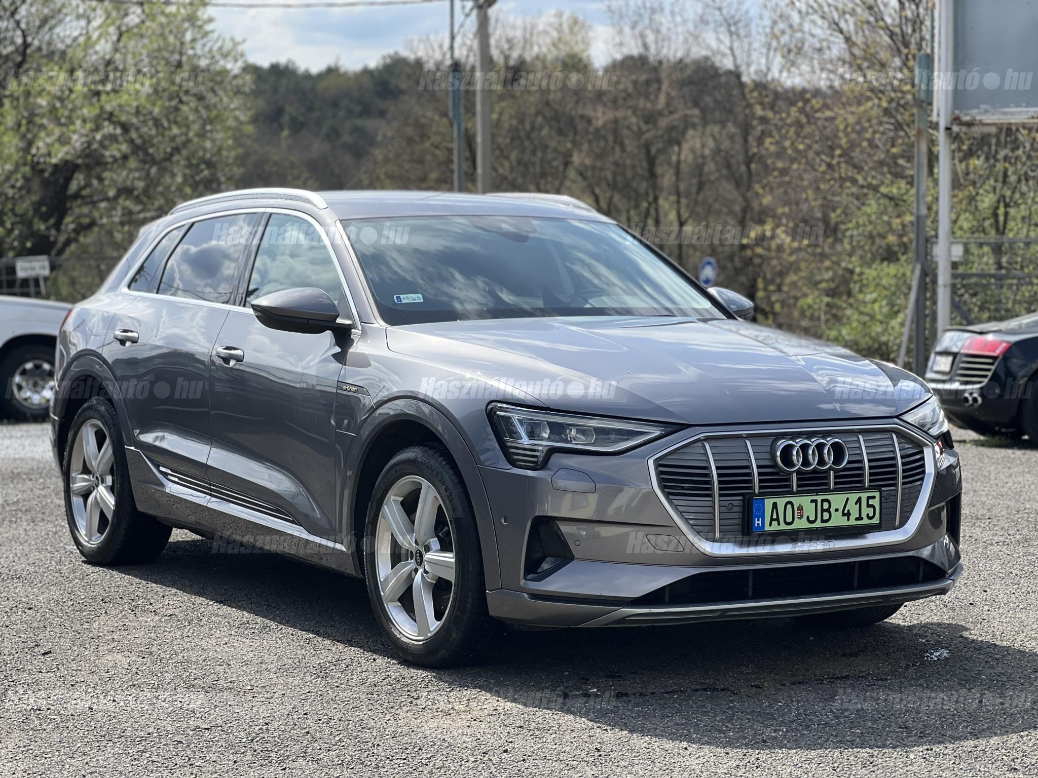AUDI E-TRON 2020/12 - 1