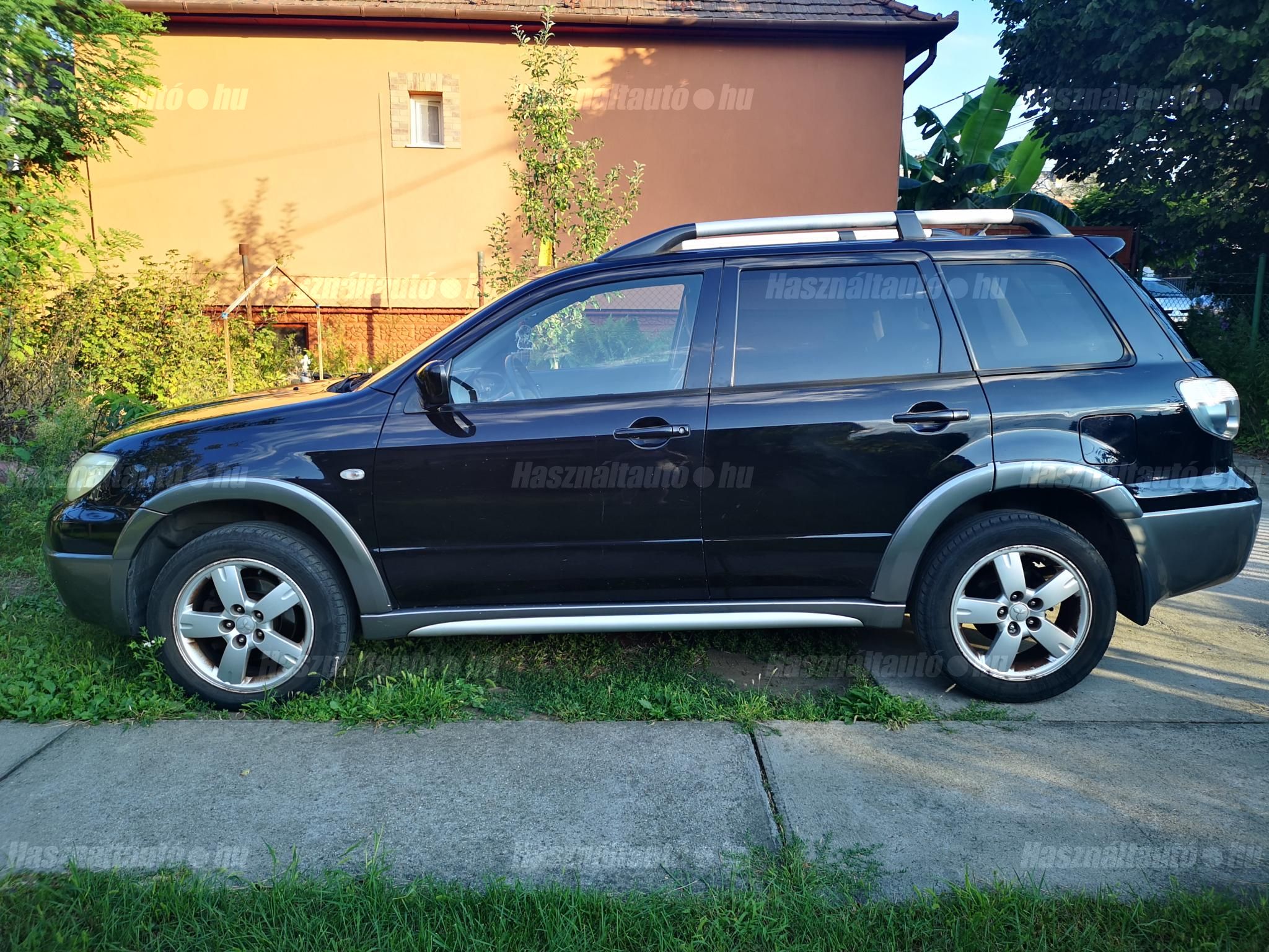 MITSUBISHI OUTLANDER 2005 - 1