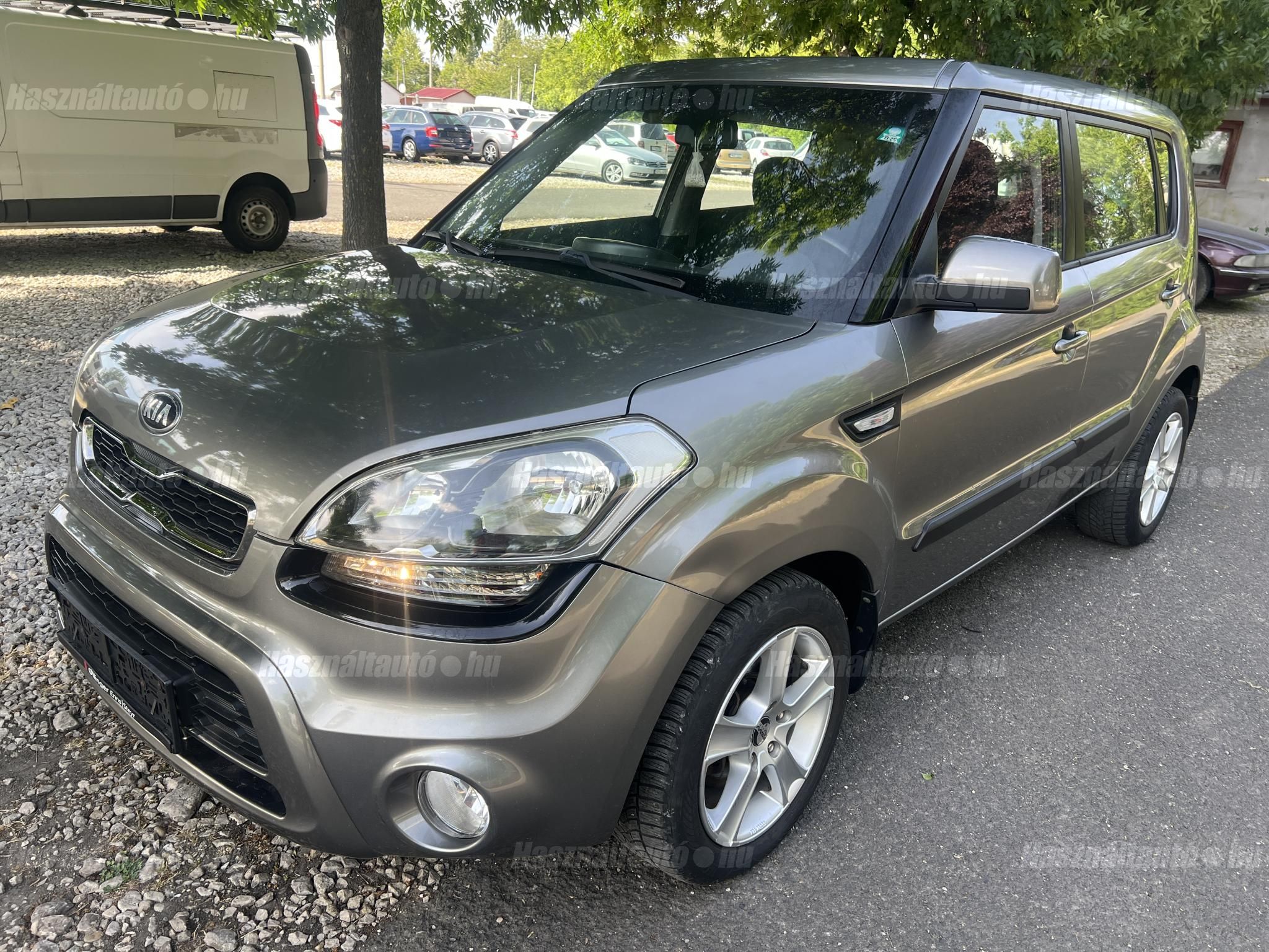 KIA SOUL 2013/10 - 1