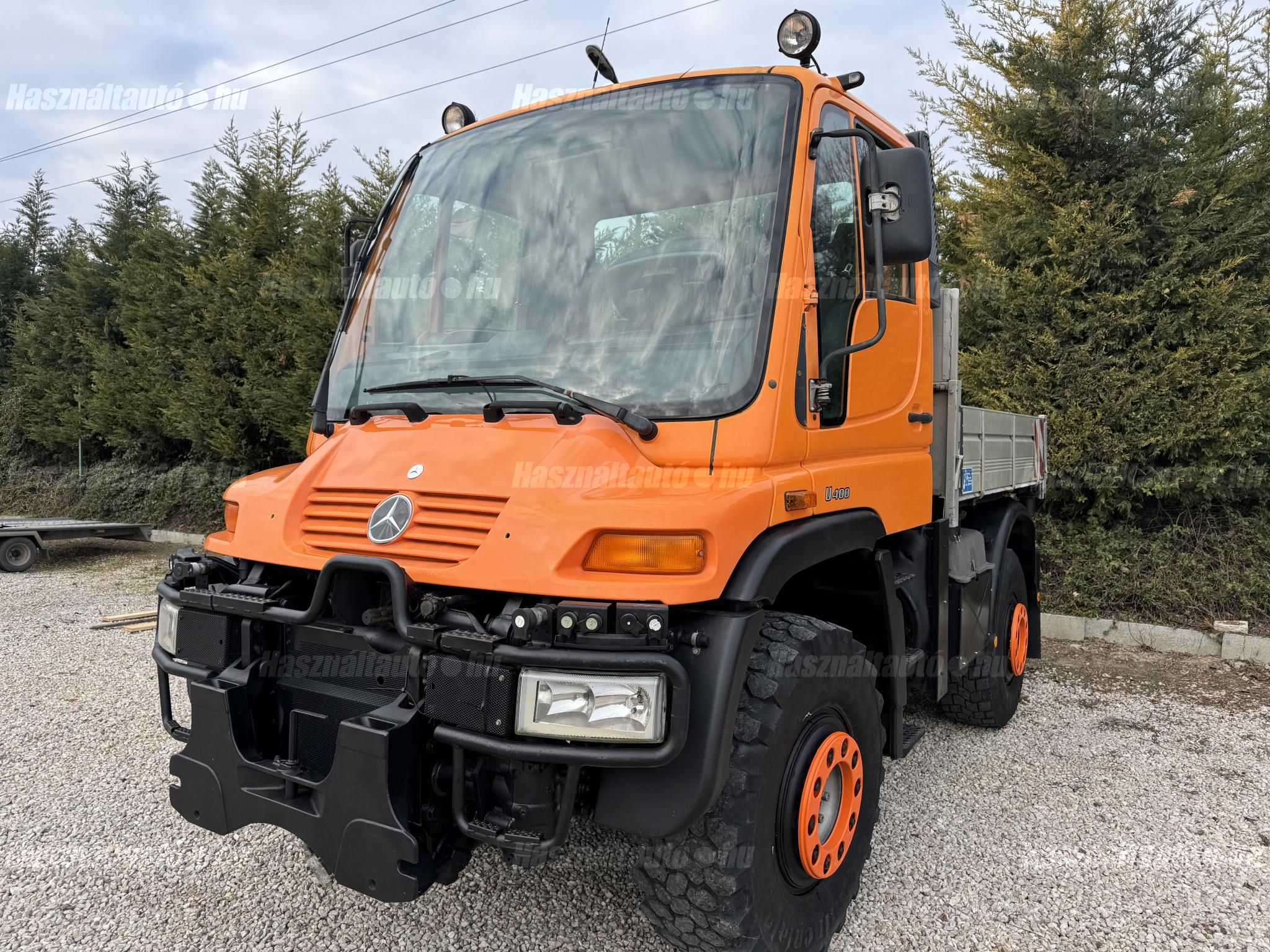 MERCEDES-BENZ 2001/5 - 1