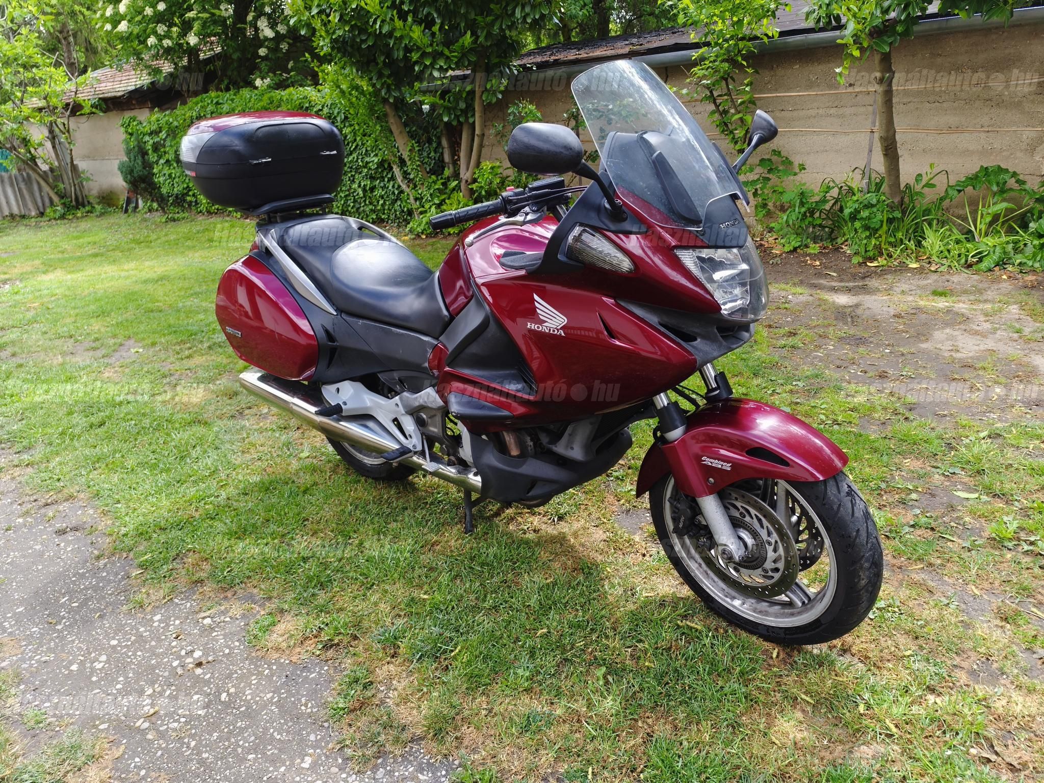 HONDA NT 700 V DEAUVILLE 2008/2 - 1
