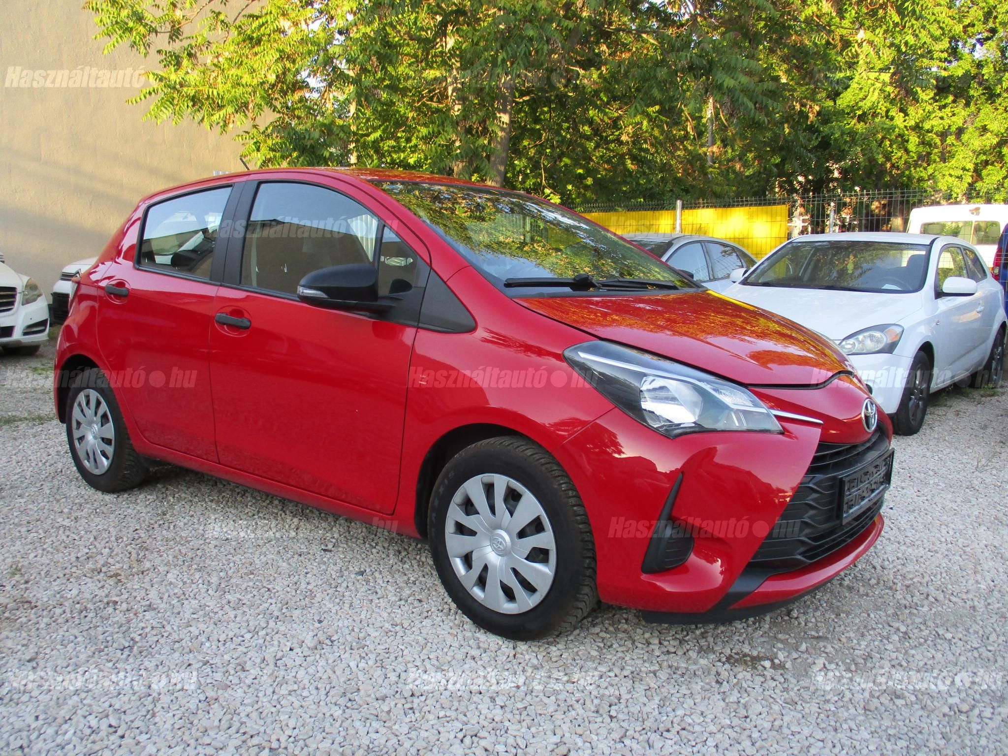 TOYOTA YARIS 2017/8 - 1