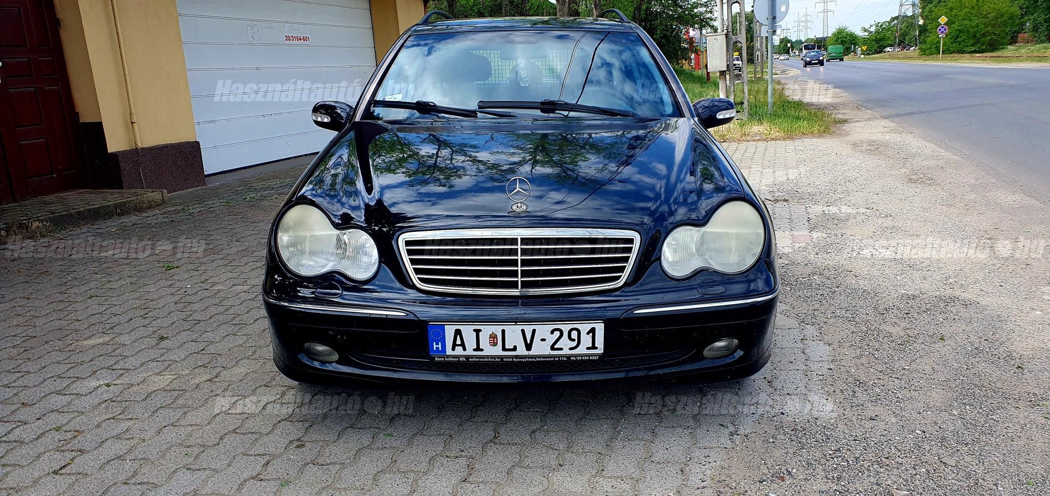 MERCEDES-BENZ C 200 2002/12 - 1
