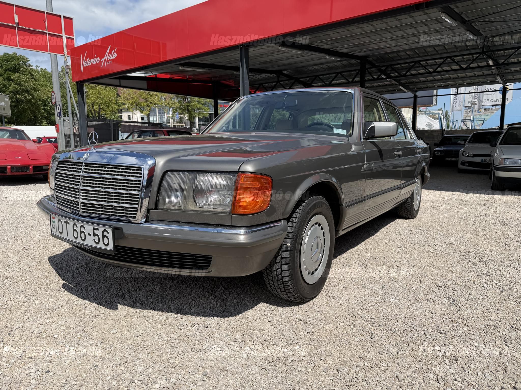 MERCEDES-BENZ W 126 1984/3 - 1