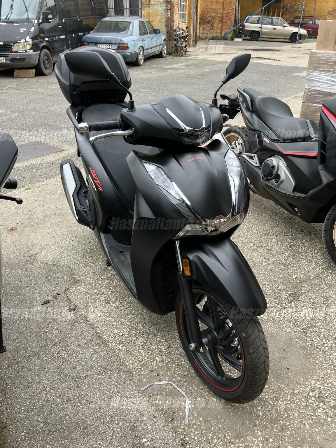 HONDA SH 350 2023/6 - 1