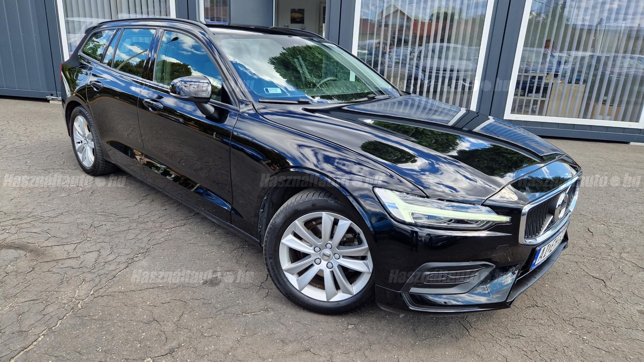 VOLVO V60 2018/12 - 1