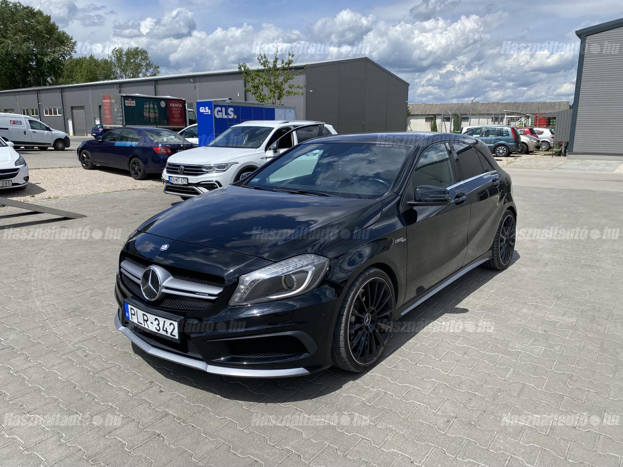 MERCEDES-BENZ A 45 AMG 2015/4 - 1