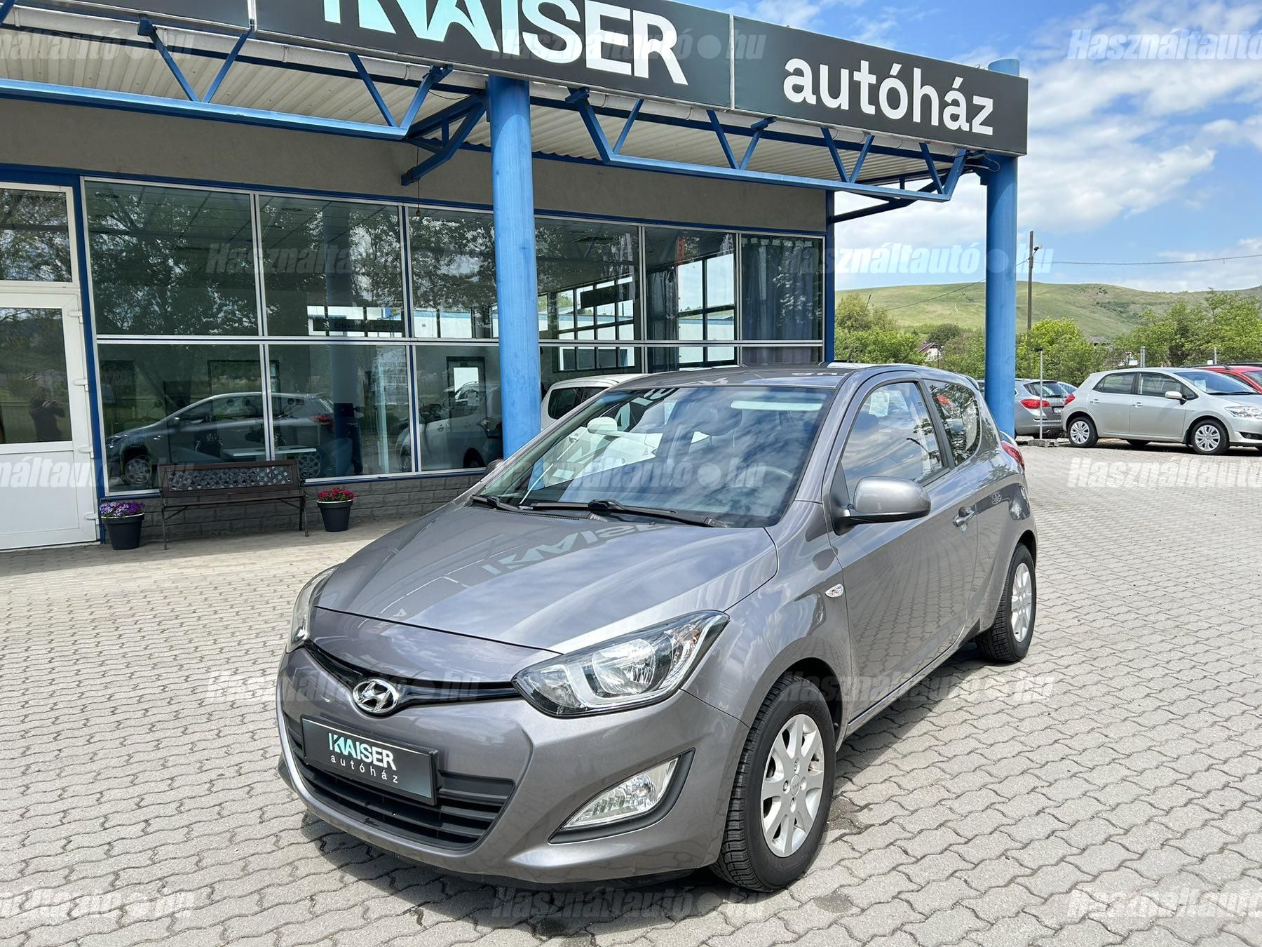HYUNDAI I20 2012/8 - 1