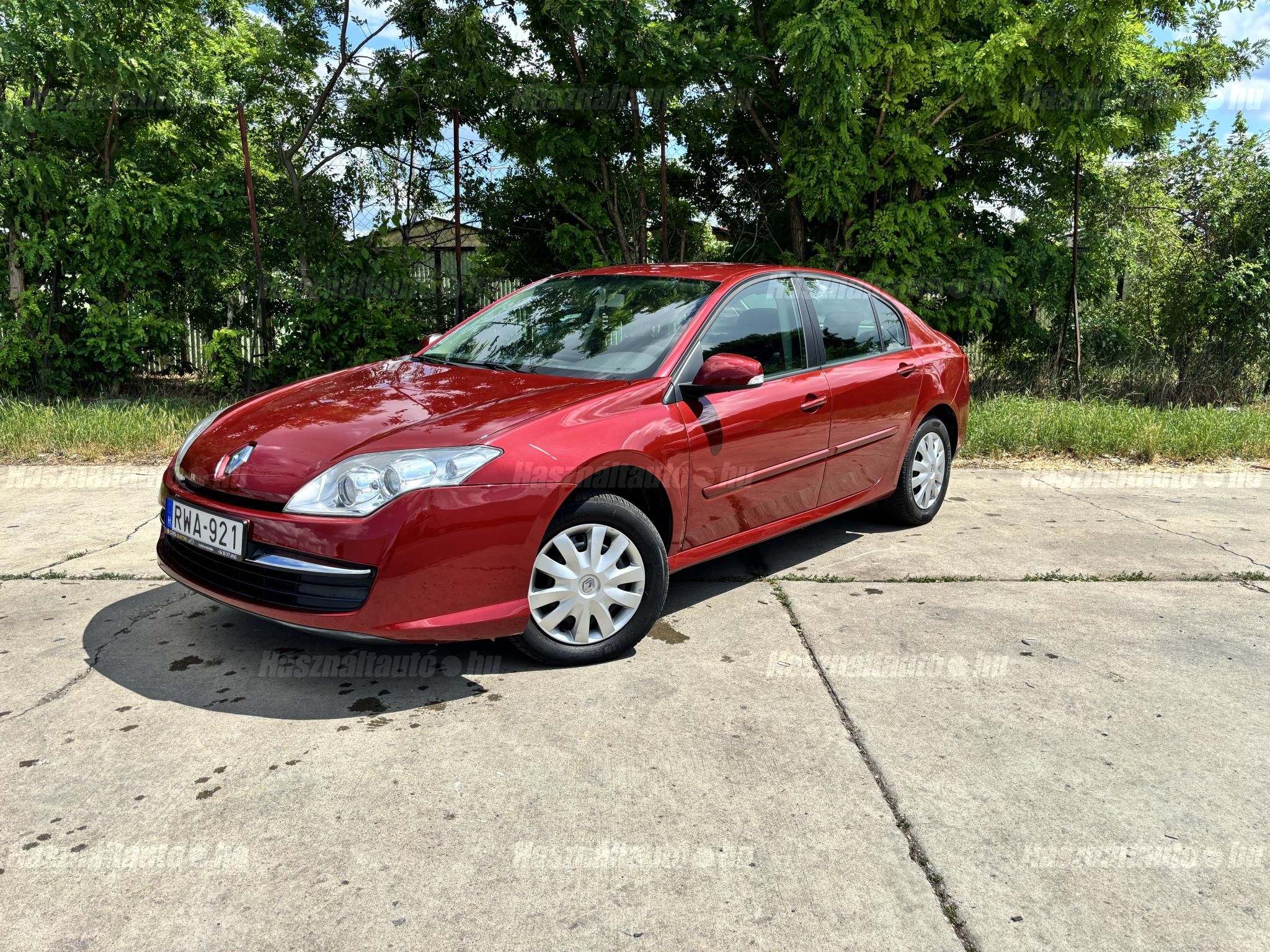 RENAULT LAGUNA 2010/8 - 1