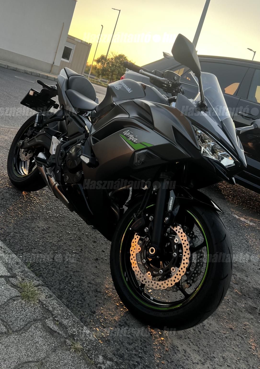 KAWASAKI NINJA 650 2024/7 - 1
