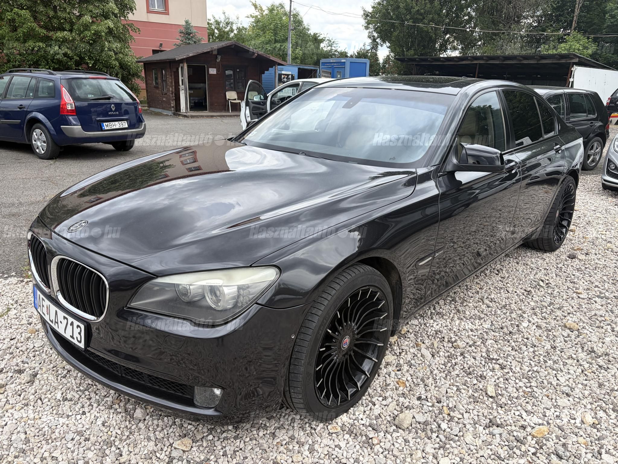 BMW 740 2012/10 - 1