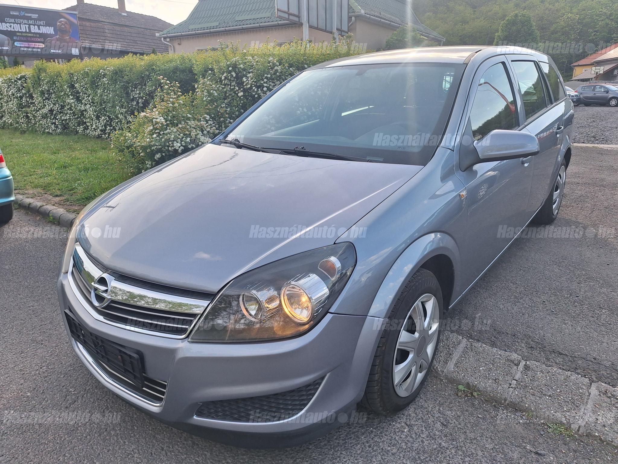 OPEL ASTRA H 2009/12 - 1