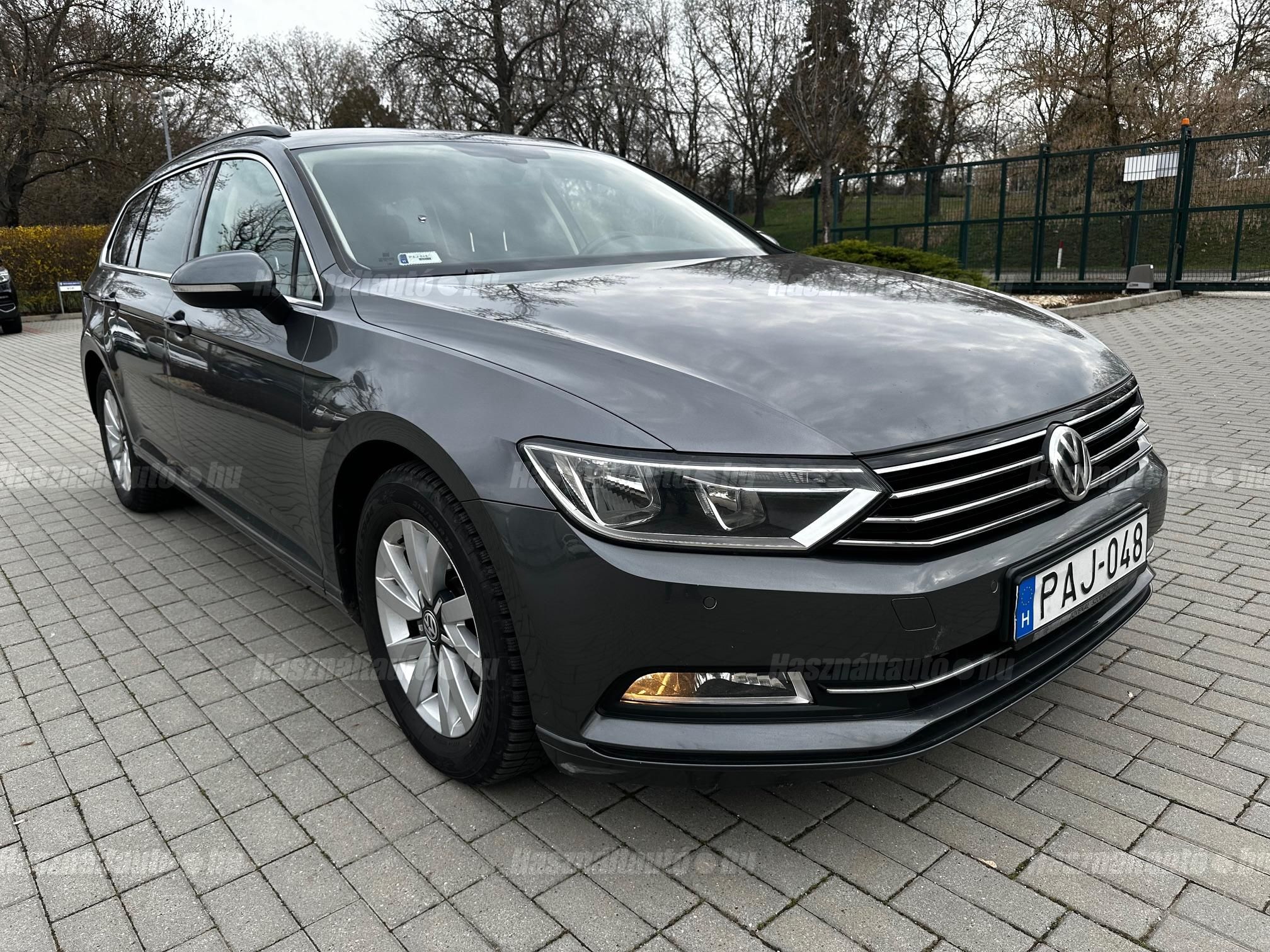 VOLKSWAGEN PASSAT 2017/6 - 1