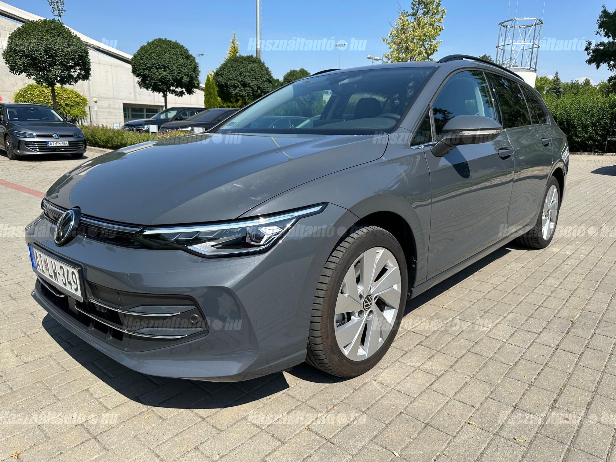 VOLKSWAGEN GOLF VIII 2025/2 - 1