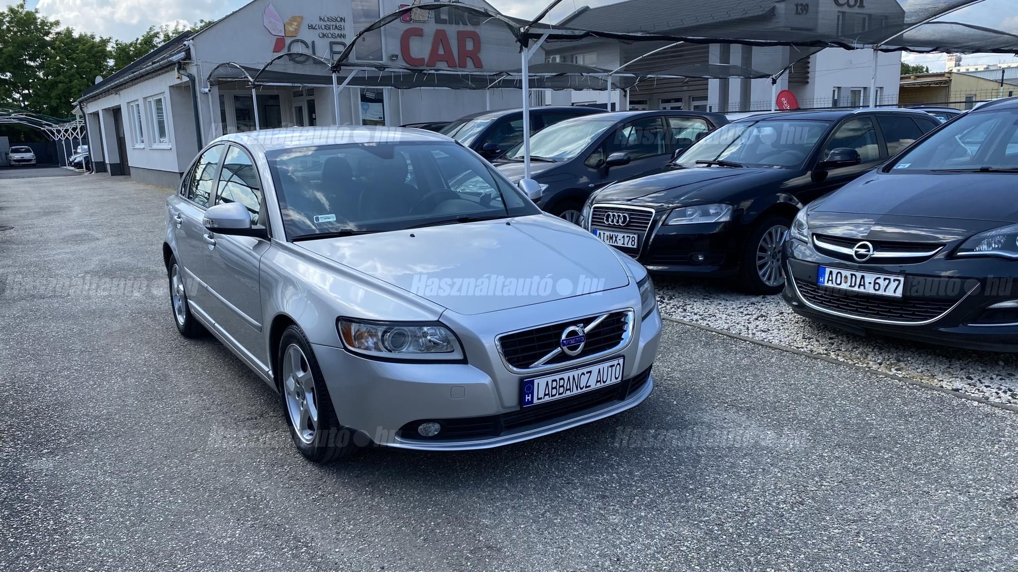 VOLVO S40 2012/3 - 1