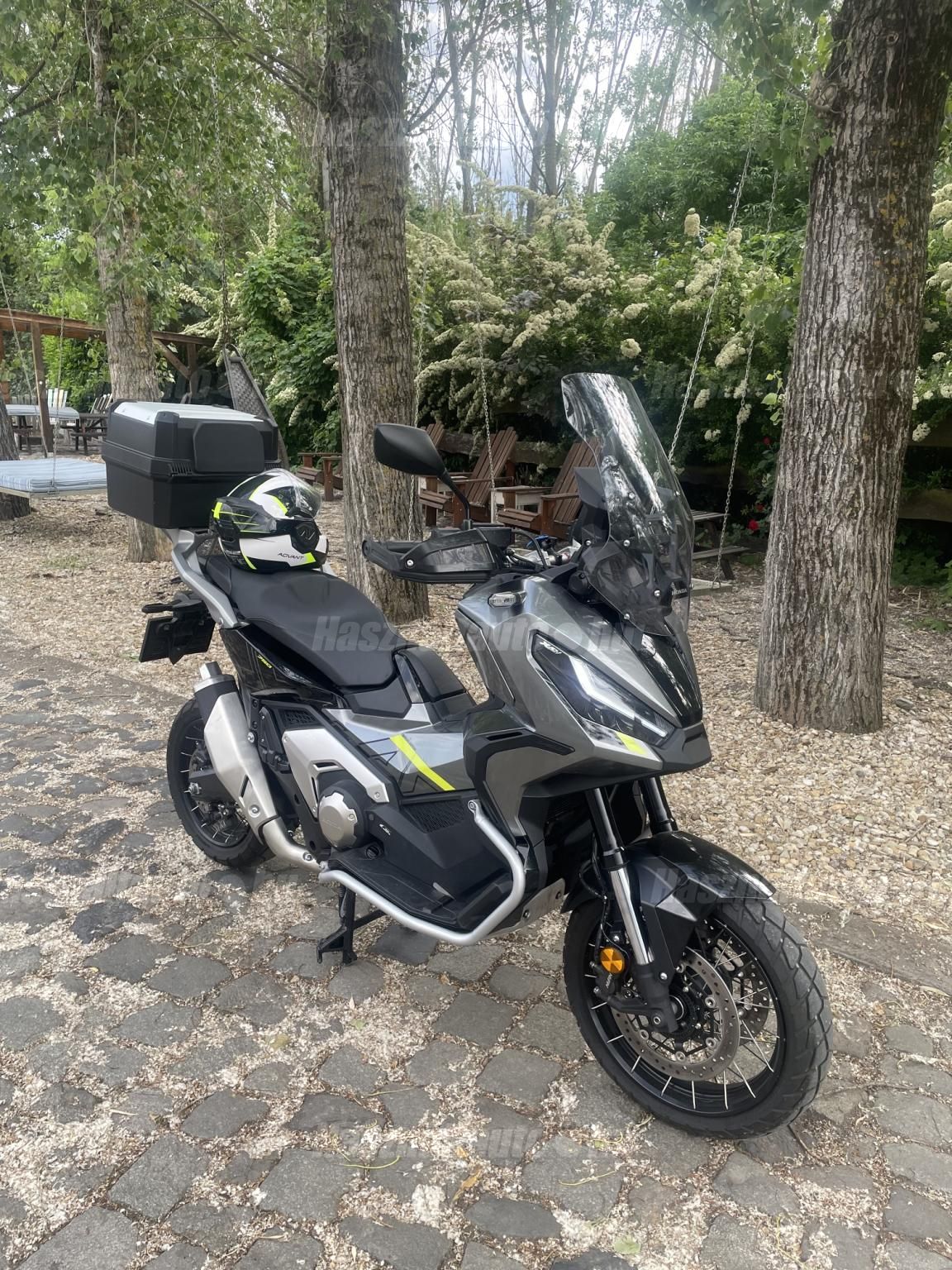 HONDA X-ADV 2024/5 - 1