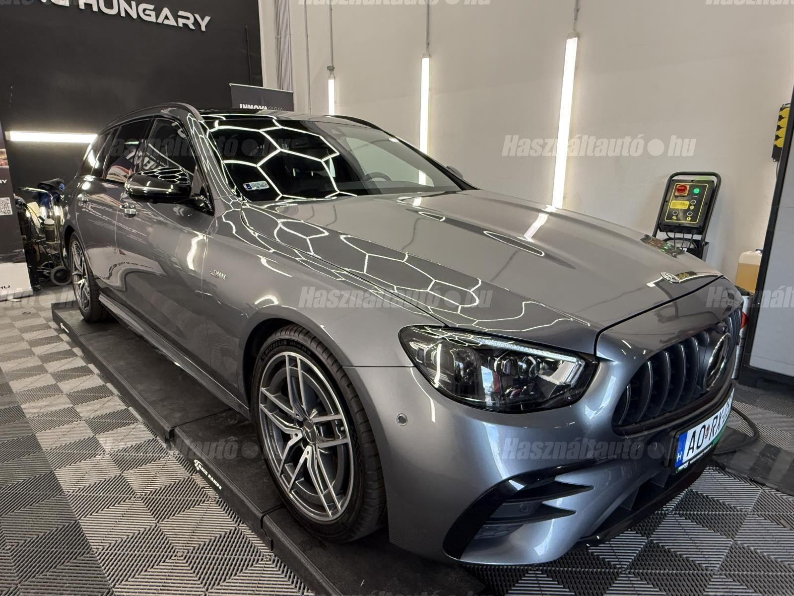 MERCEDES-AMG E 53 2021 - 1