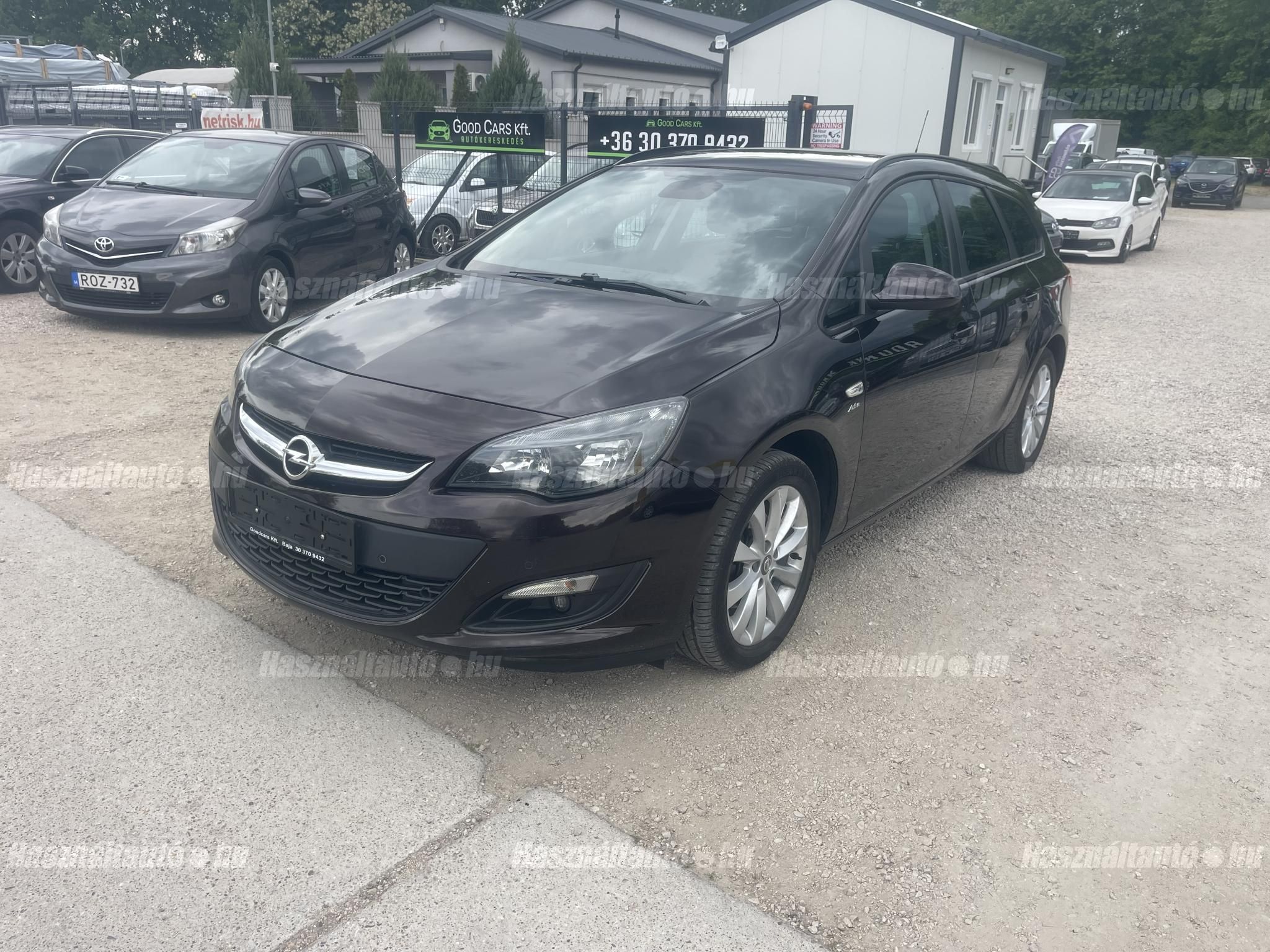 OPEL ASTRA 2013/12 - 1