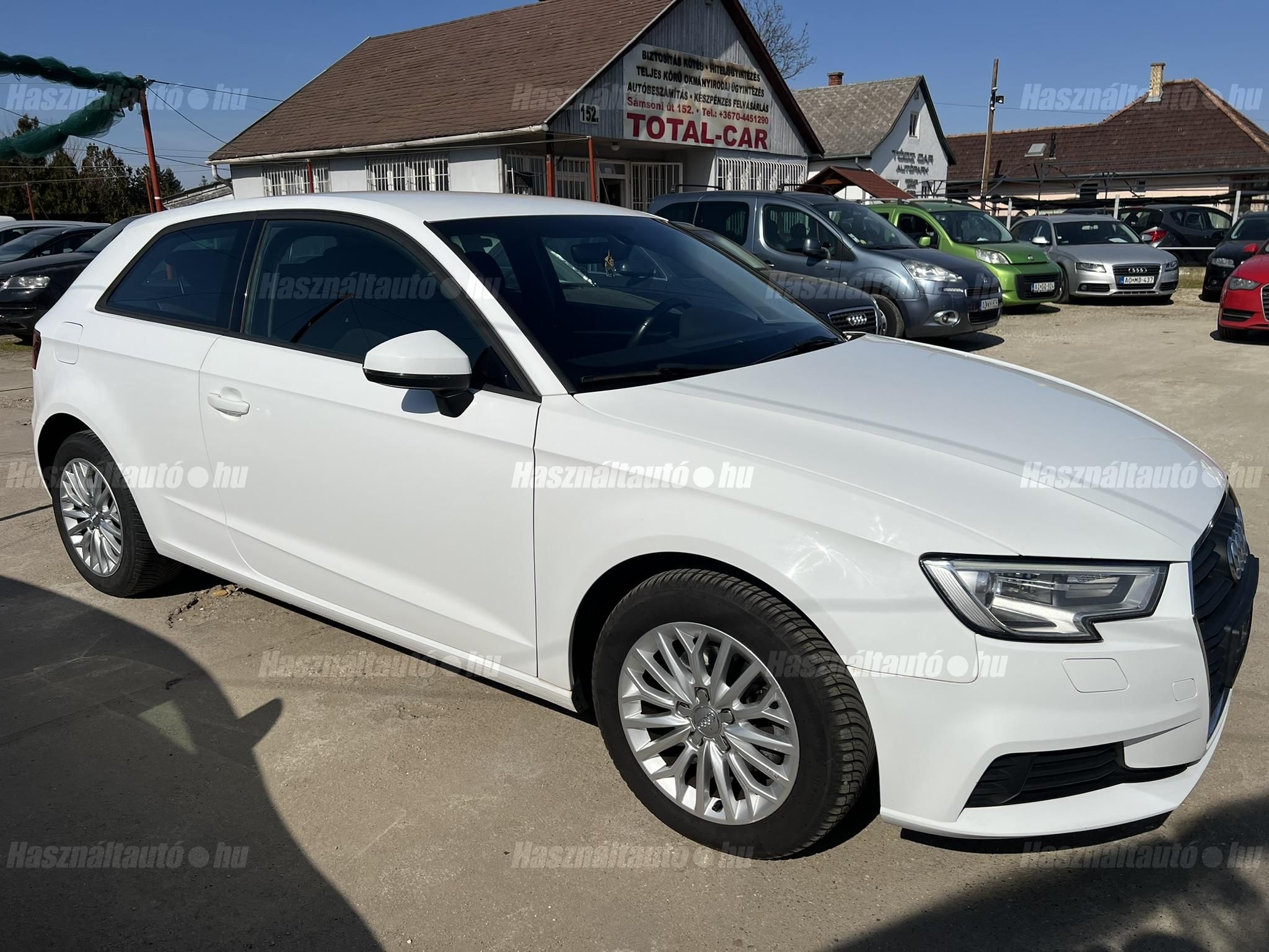 AUDI A3 2016/12 - 1