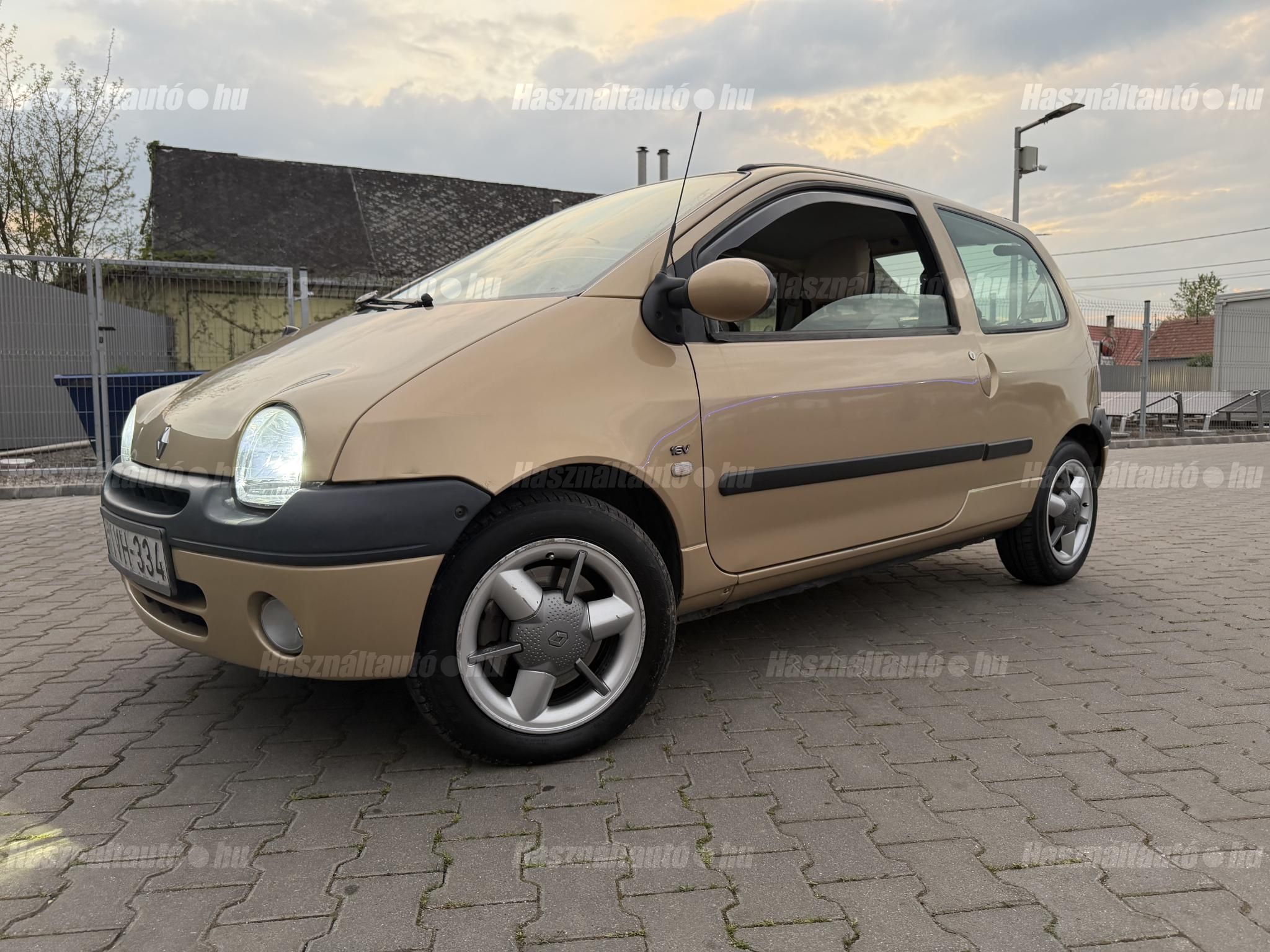 RENAULT TWINGO 2003/8 - 1