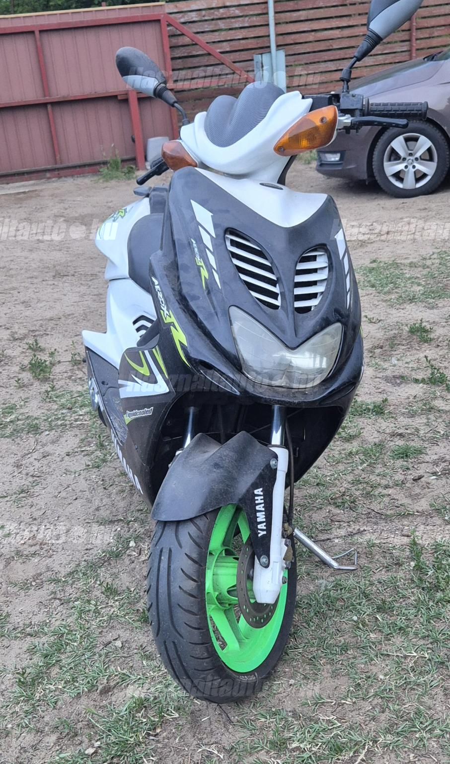 YAMAHA AEROX 2004/7 - 1