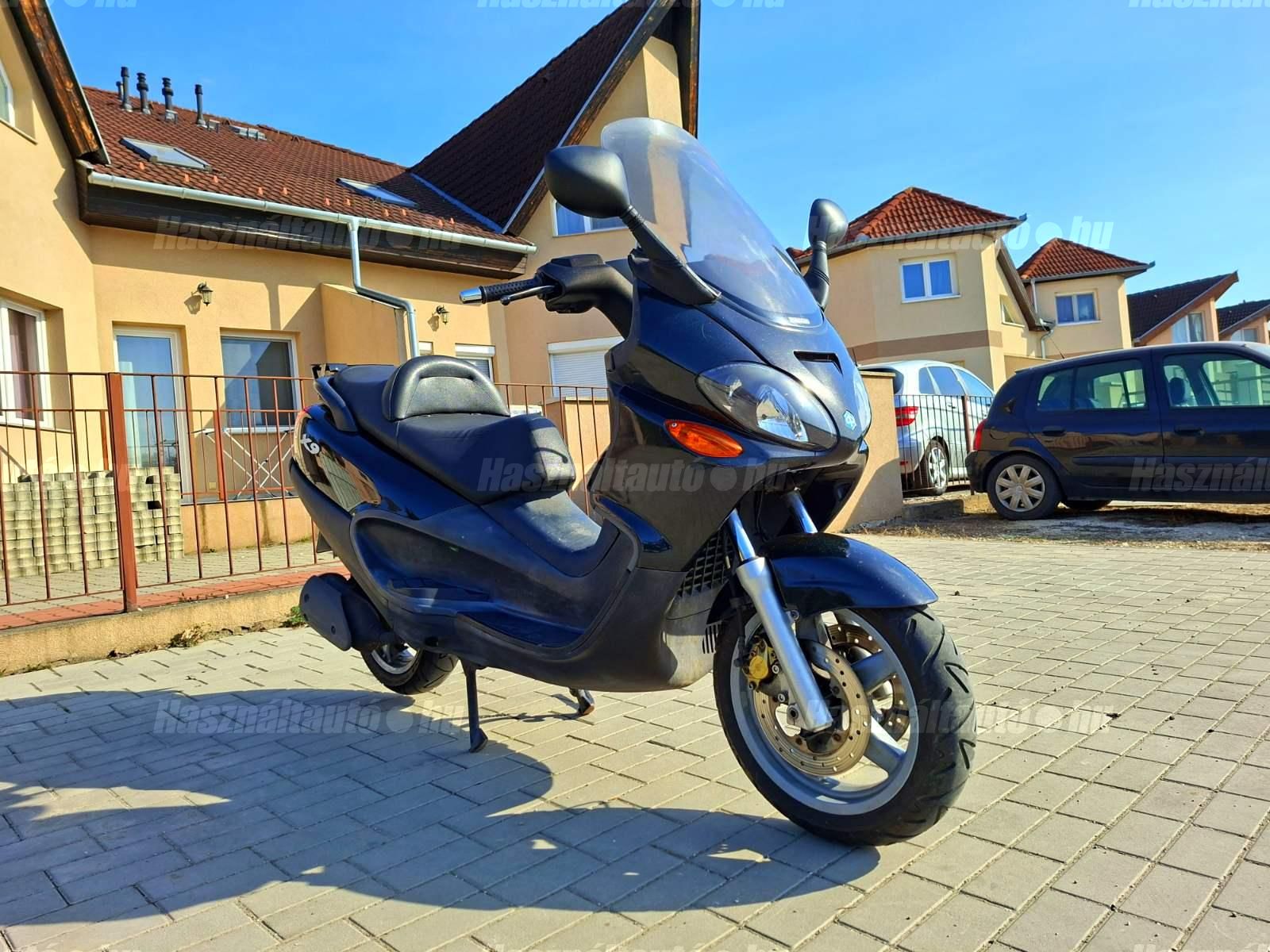PIAGGIO X 9 2002/6 - 1