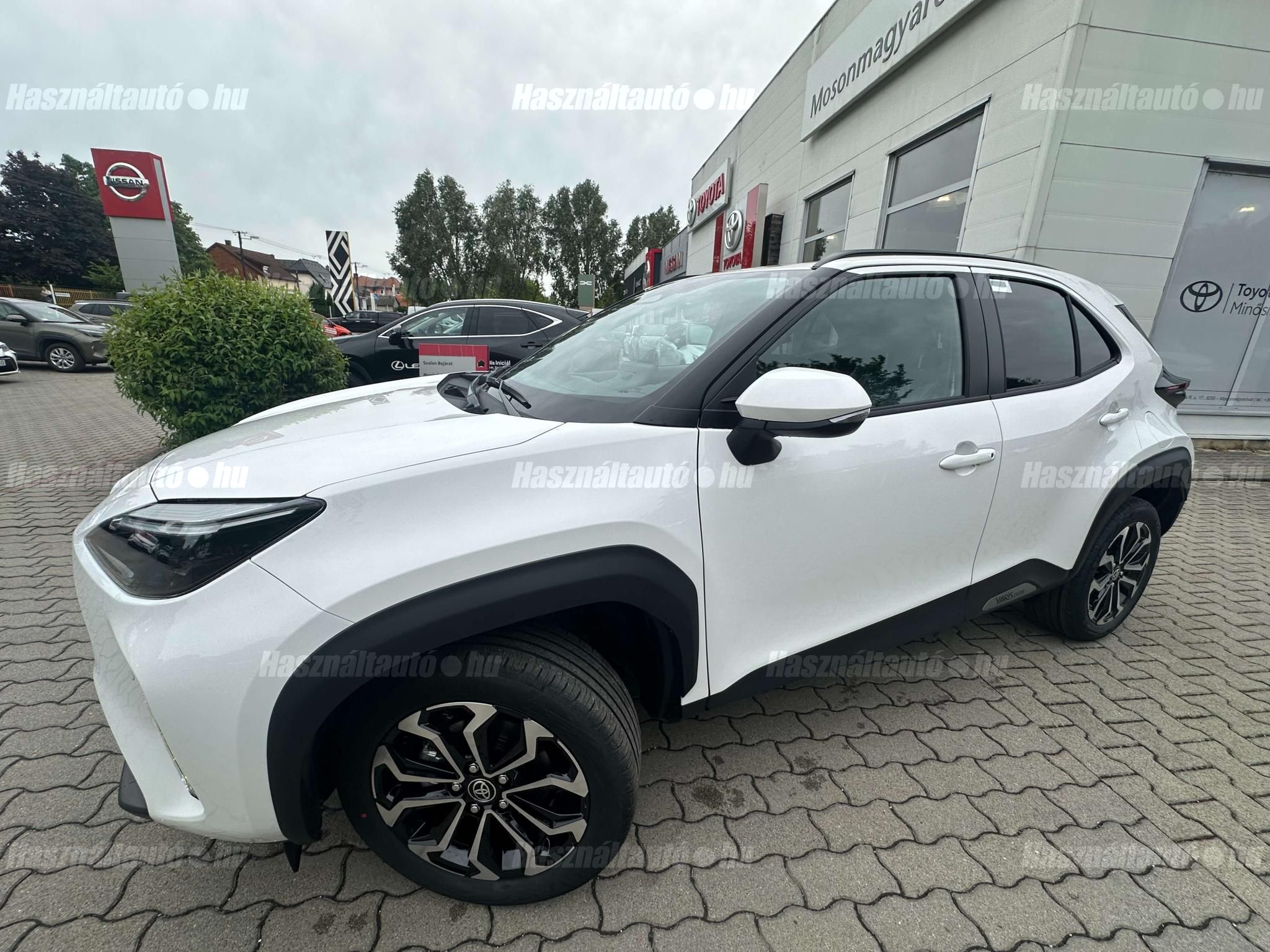 TOYOTA YARIS CROSS 2026 - 1