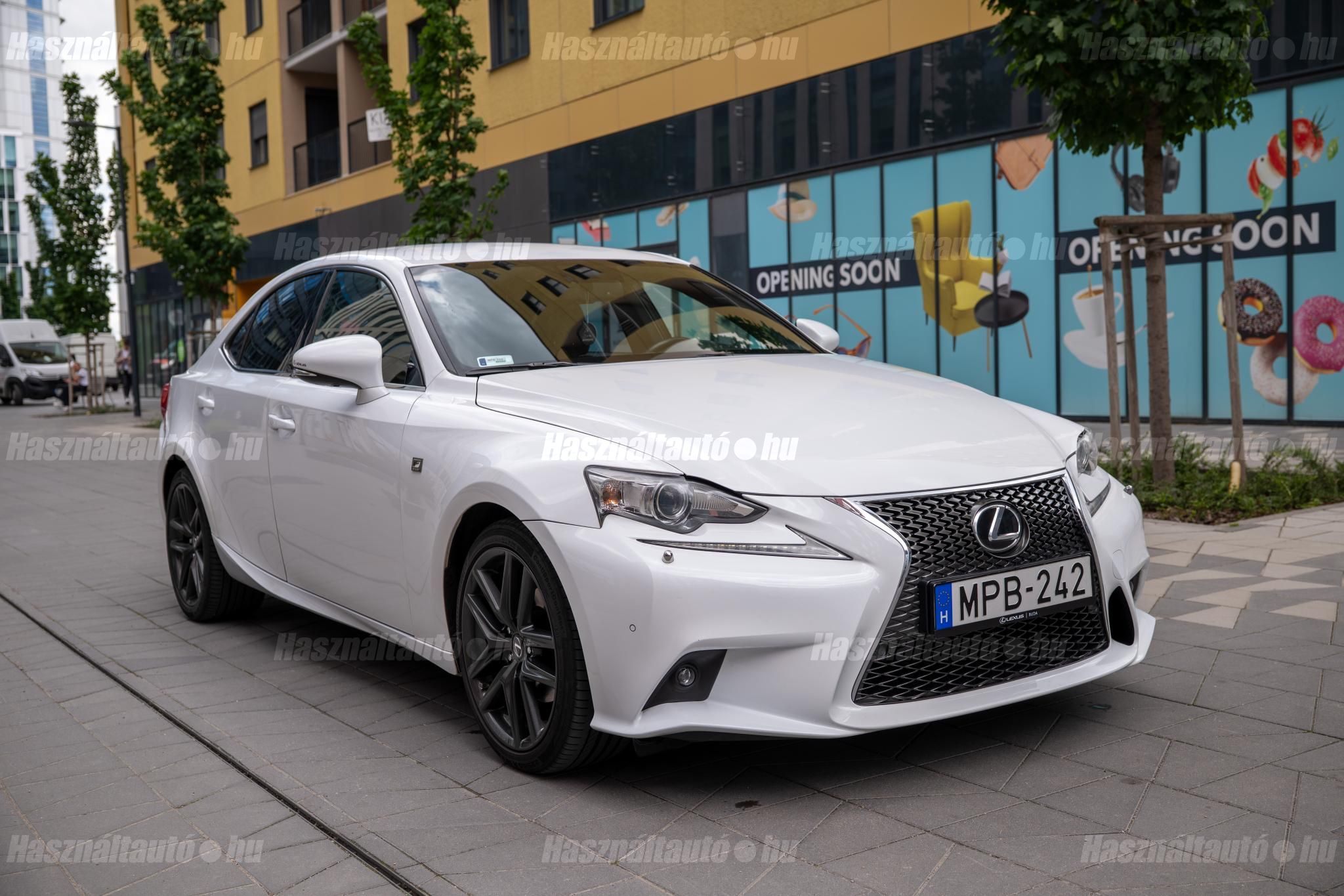 LEXUS IS 2014/1 - 1